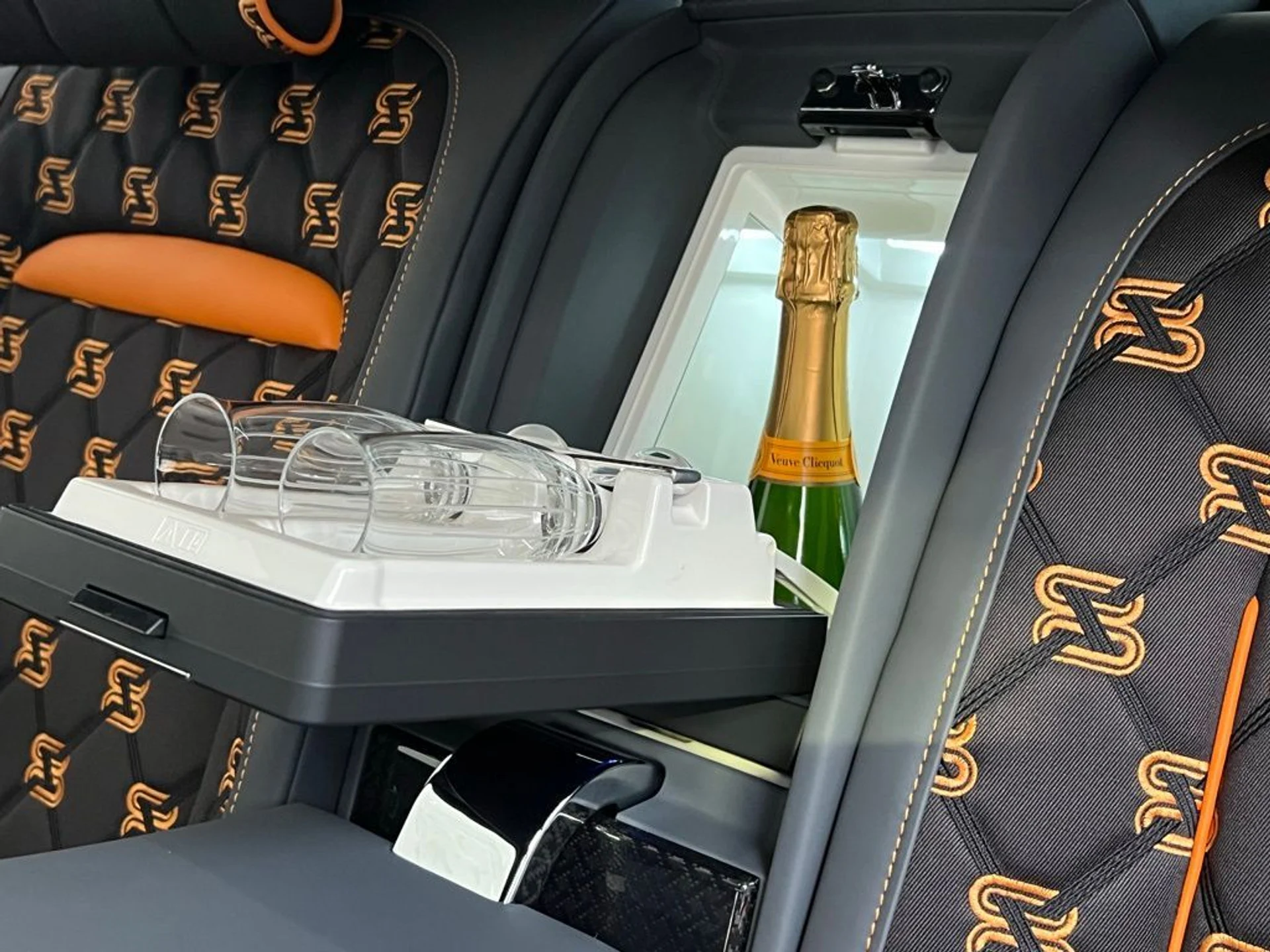 mph027_4234961791_053e1df4d292891249e12dee93a34a1ex_cdfcb441ca