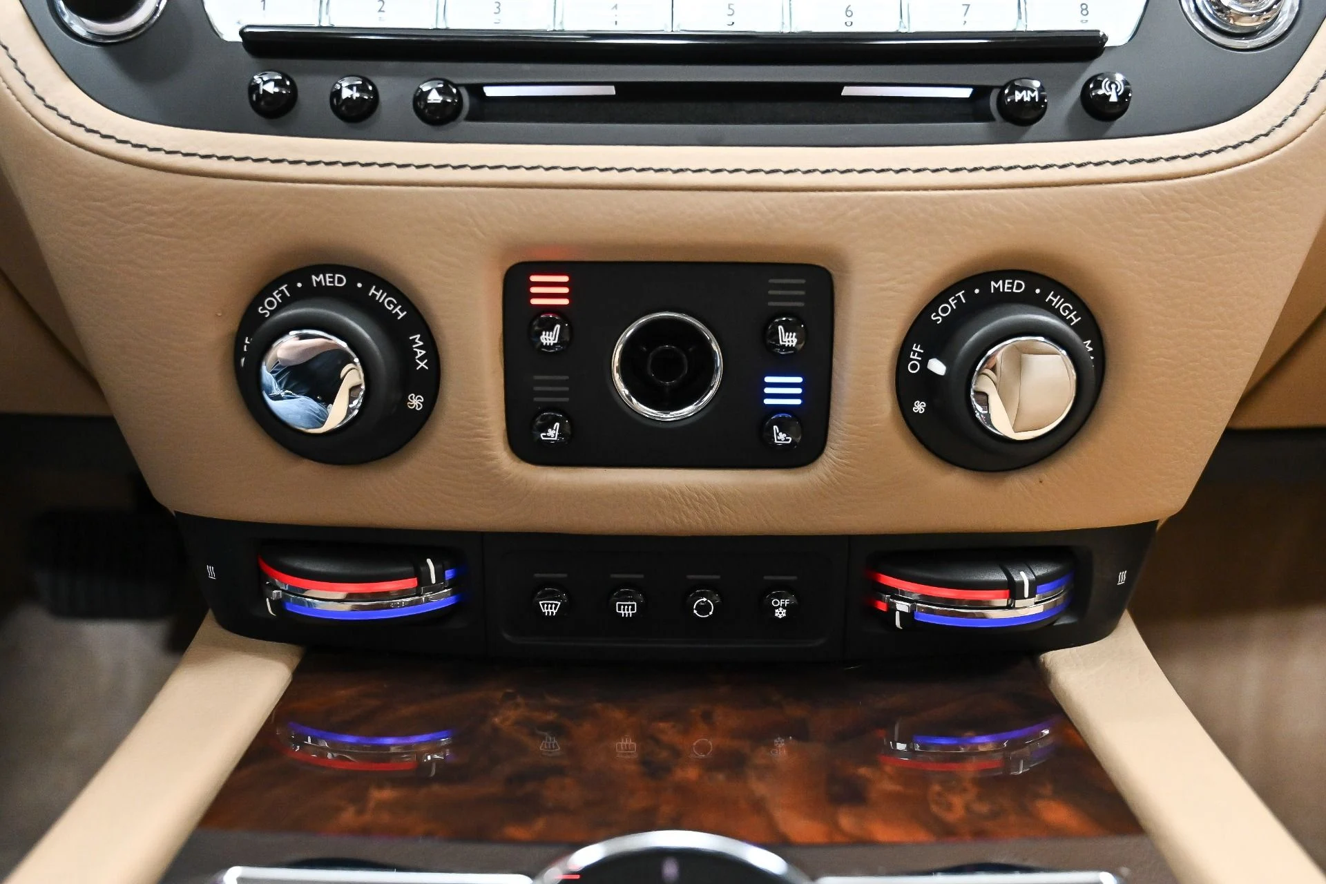 mph027_4238623973_Used_2017_Rolls_Royce_Ghost_1749695060_c54a1da9d4