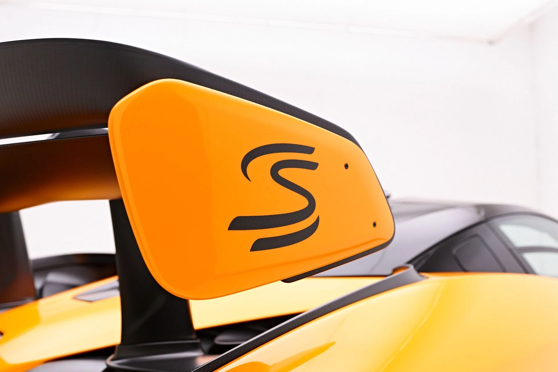 mph027_4248723418_Used_2019_Mc_Laren_Senna_1766516201_b92fb2f071