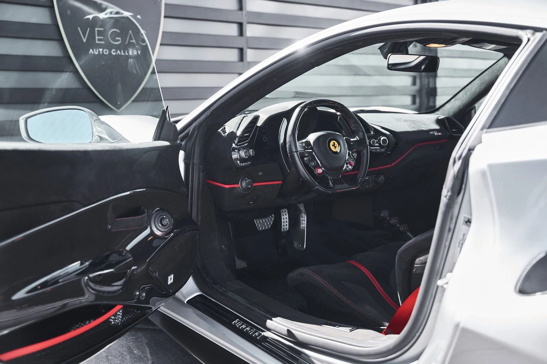 mph027_4249128431_Used_2020_Ferrari_488_Pista_Base_1780421242_969c9bd4f6