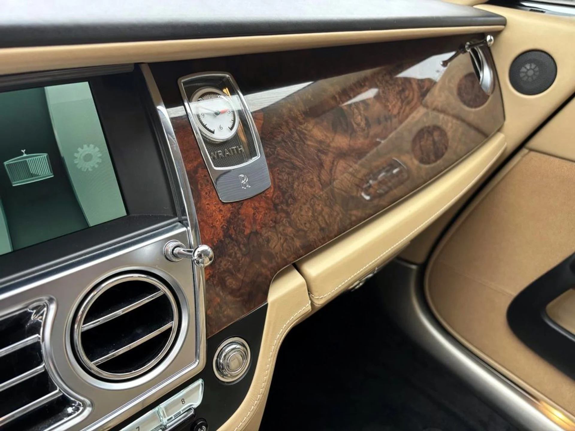 mph027_4253125989_3869e509438719eee85f04eda35686b1x_d9177fff0a