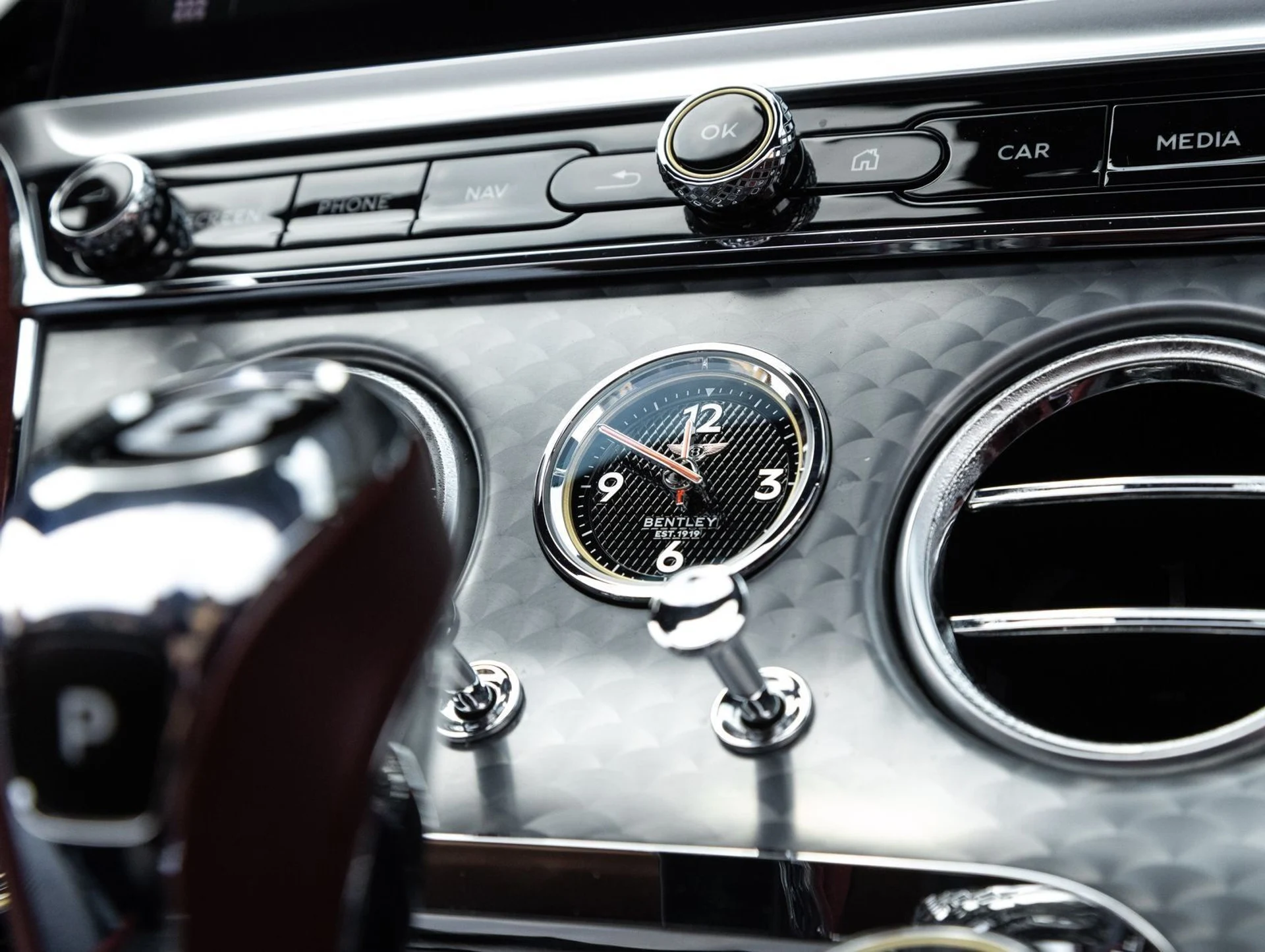 mph027_426433627_28_10eeb81046