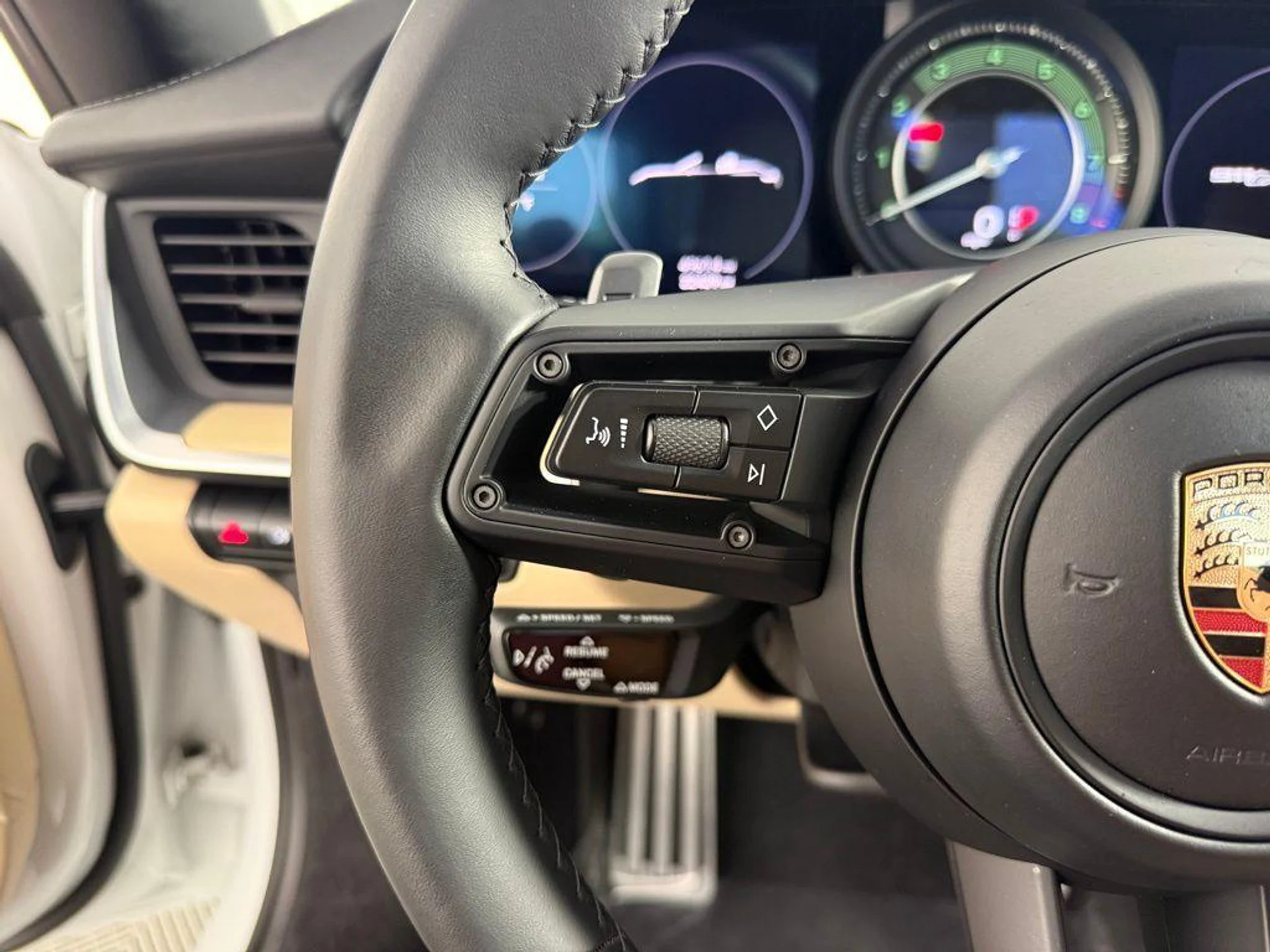 mph027_4265075572_RW_6_Z_Pt_G_Fsv_U9p5pj_FK_6f_L0_Ly_Vk_Q_a568f79fc5