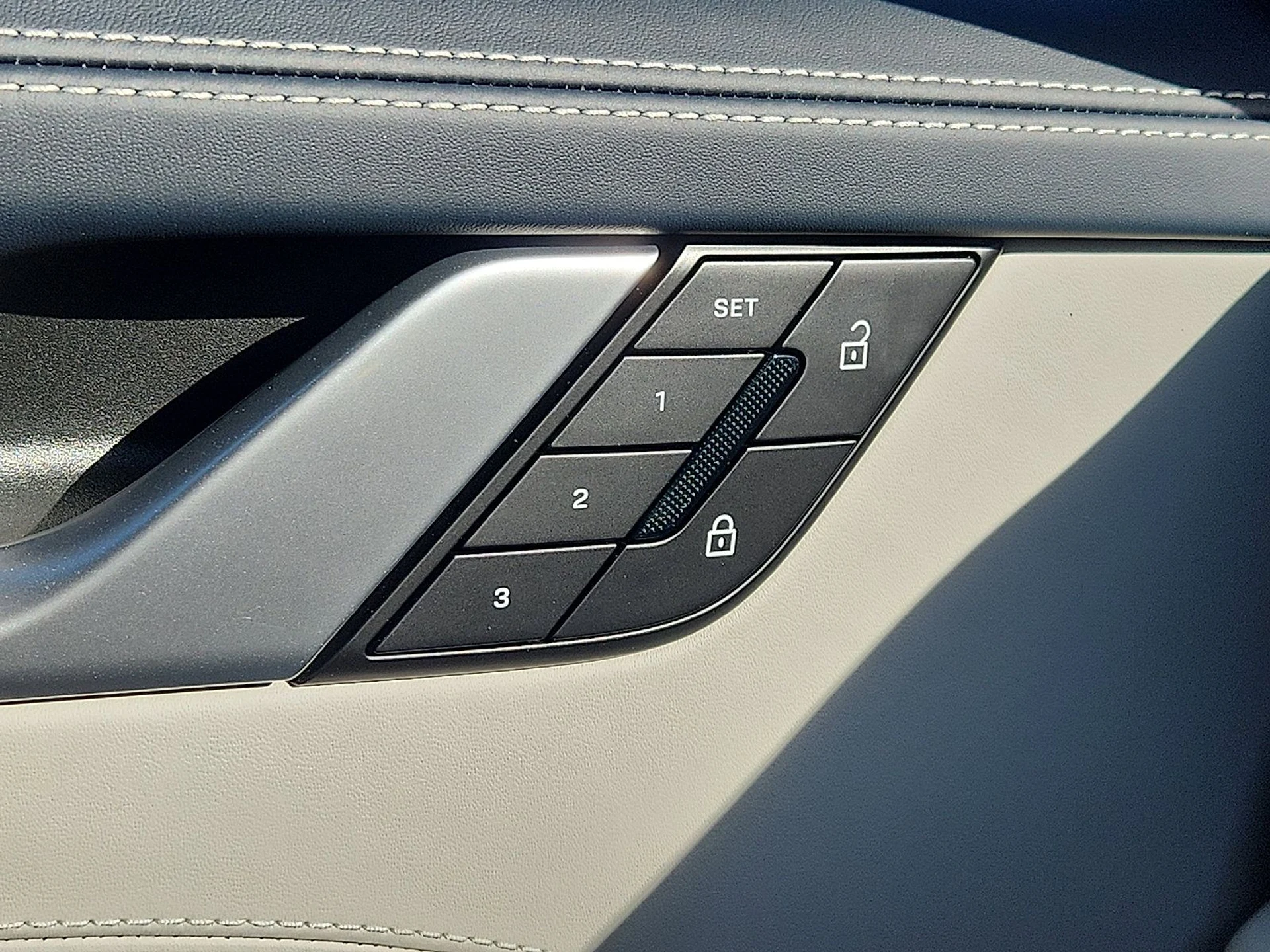 mph027_4270324444_10aea9d2eafcd252fc8b198a29d1e4da_63f6b5f996