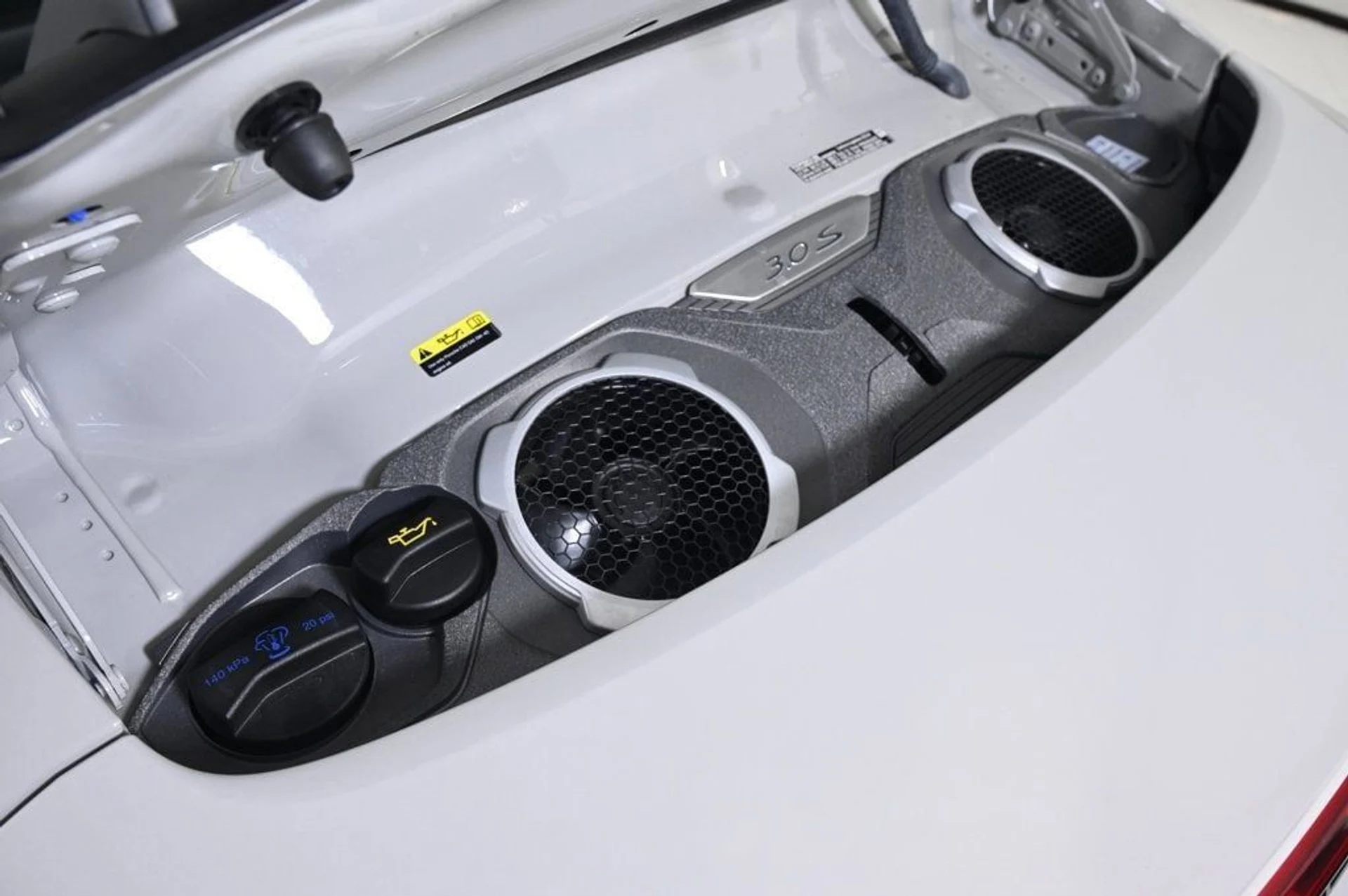 mph027_4274302131_7e25703bb19d40d9b7a1f9c00fa6fed6_f2c771f3ab