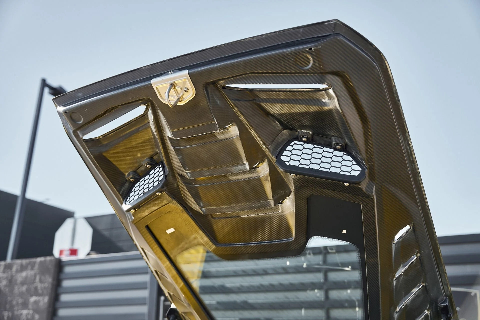 mph027_4274456855_Used_2023_Lamborghini_Huracan_Tecnica_1768616139_86de28d7bd