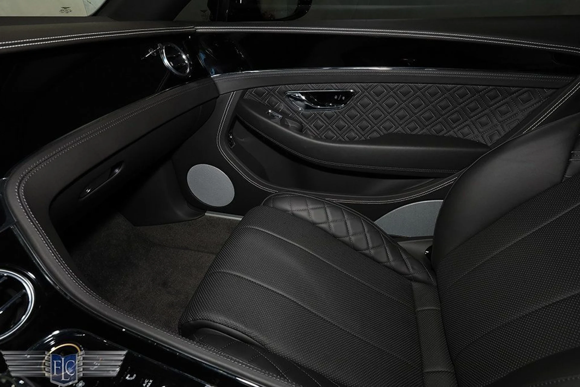 mph027_4287418432_used_2022_bentley_continental_gtcv8mullinerconvertible_9689_22970433_28_1024_90b8839593