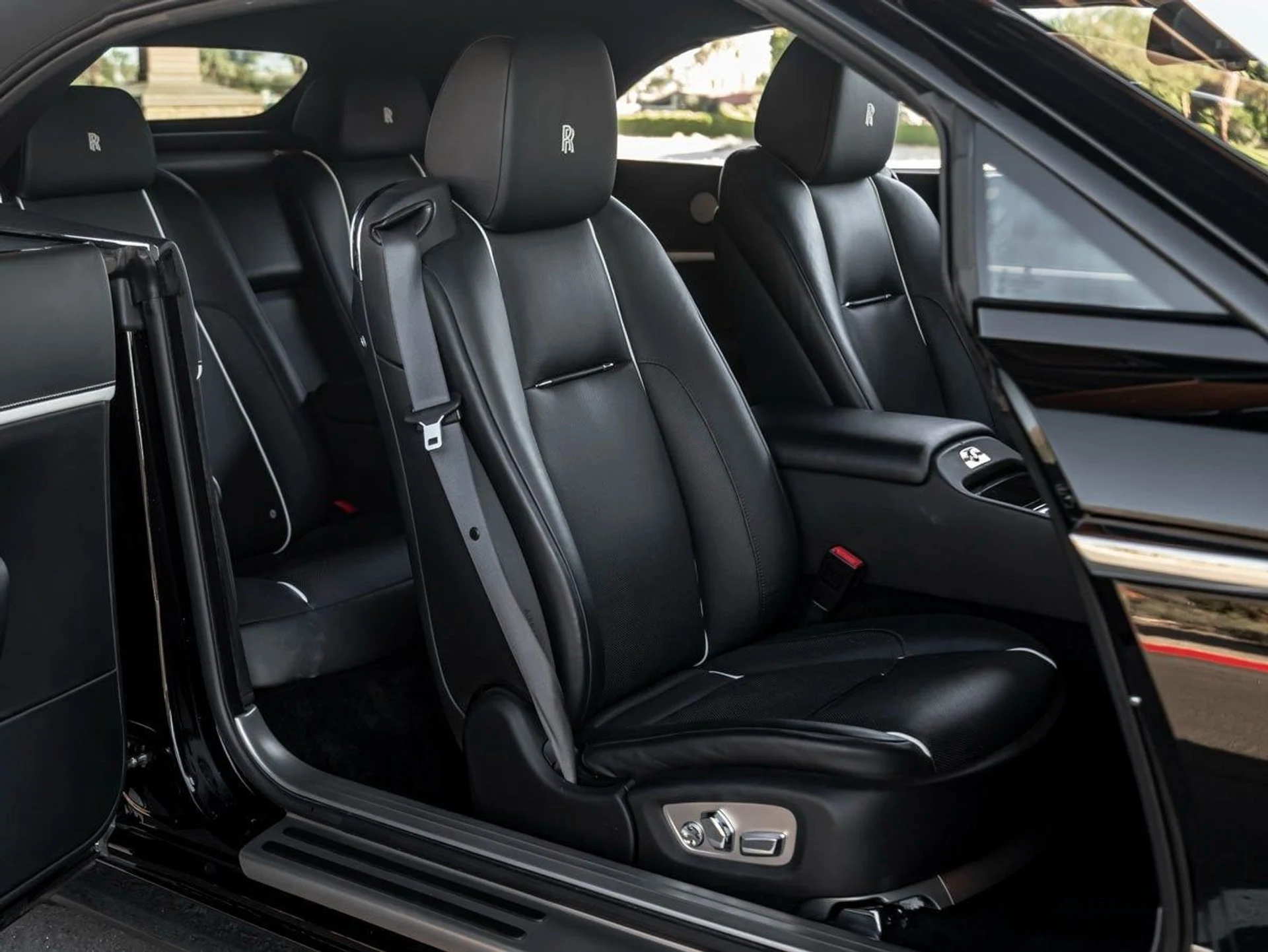 mph027_4293935258_28_9b61375a5d