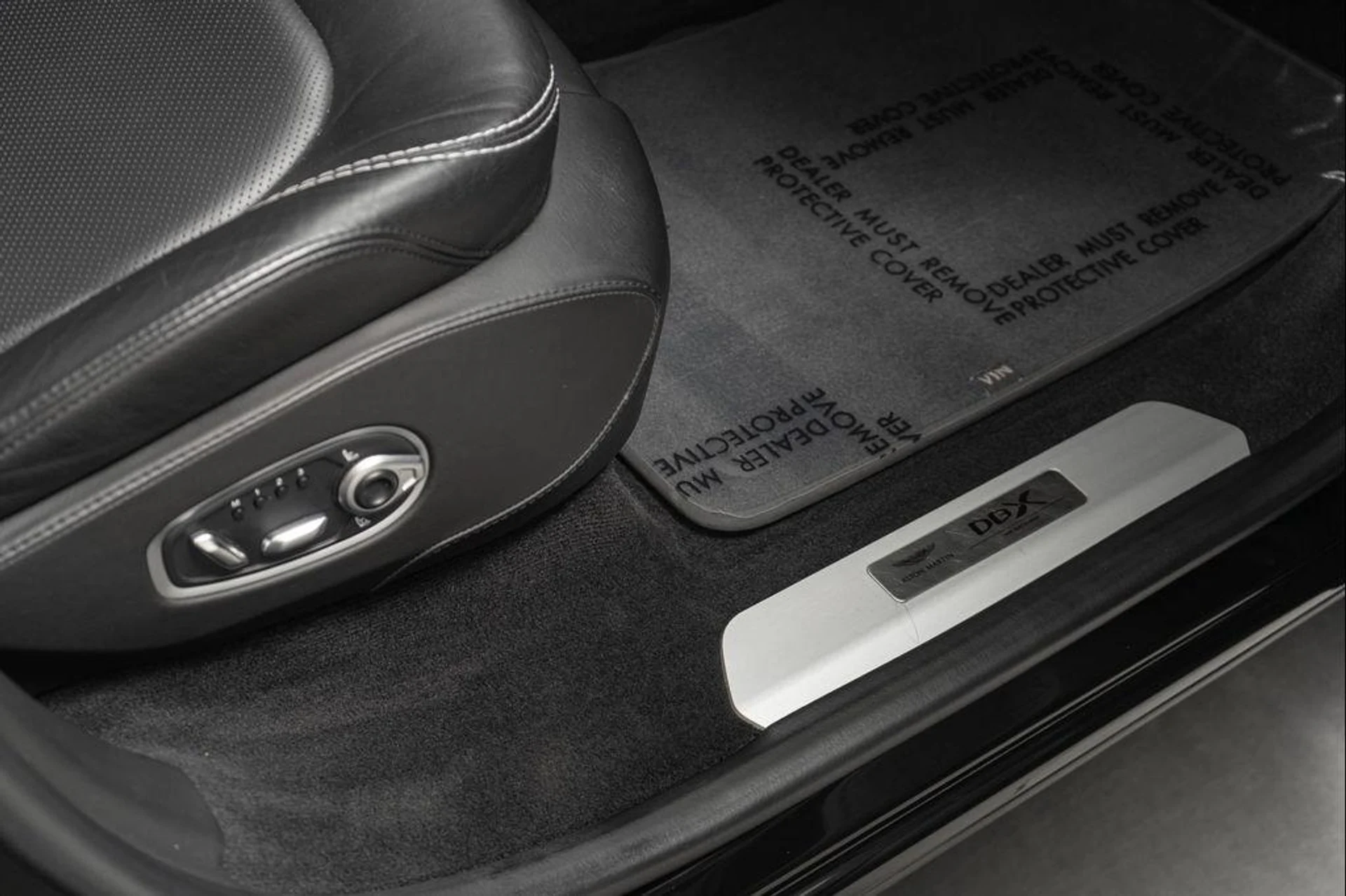 mph027_436453790_Yj_Q_Ude_ZDM_Cu_Mv4r2x_Fvqcs_Ap3_Ak_3062dc2966