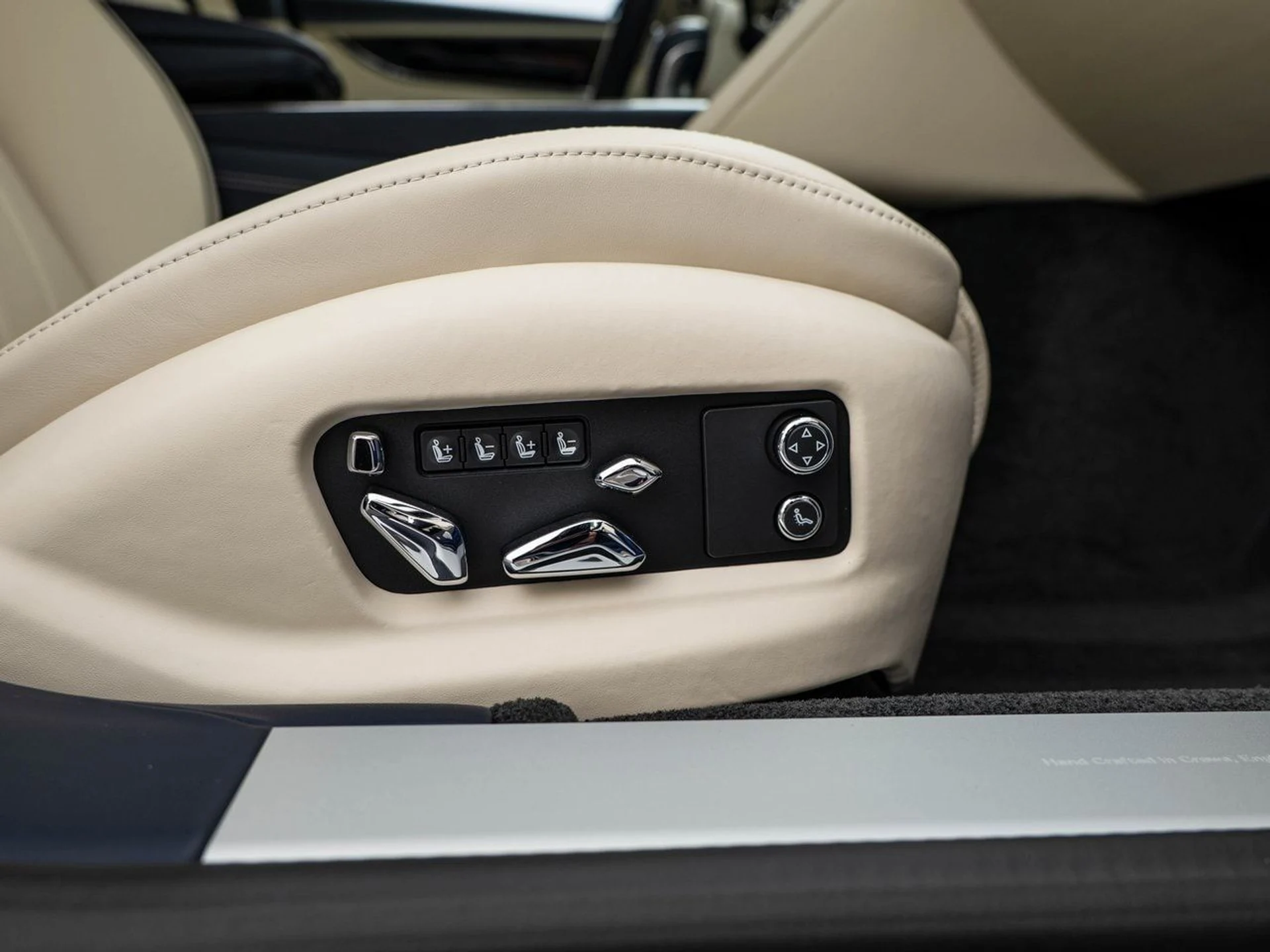 mph027_4368020_5f4ed8d2e21a0f930d57340ff5a9d27dx_03475d1a19