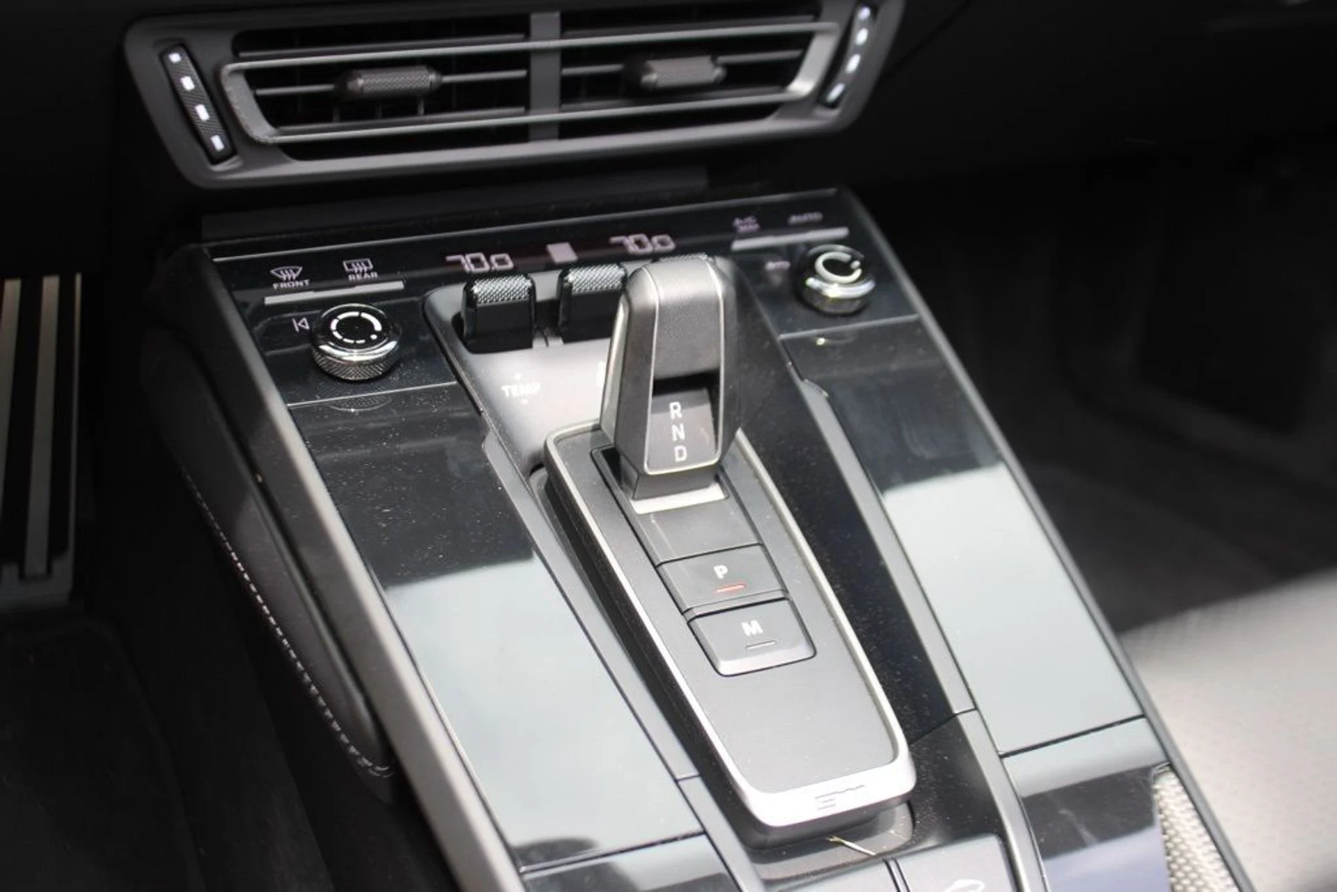 mph027_439038910_92974931810e47a1dc270d3d07d902a0_ab196bfec3