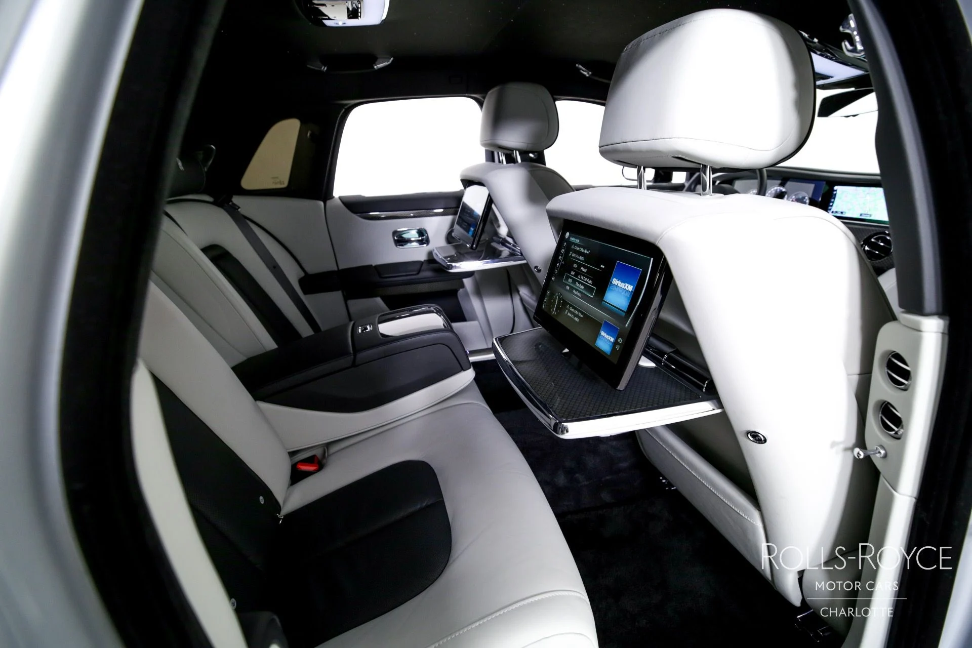 mph027_445757398_Used_2022_Rolls_Royce_Black_Badge_Ghost_1713469373_917f563230