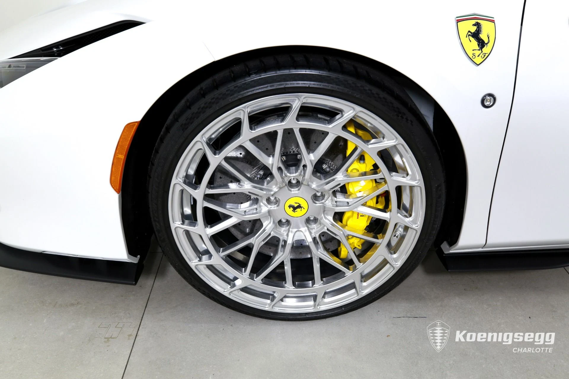 mph027_447769094_Used_2023_Ferrari_F8_Spider_1783439458_21a76bef08
