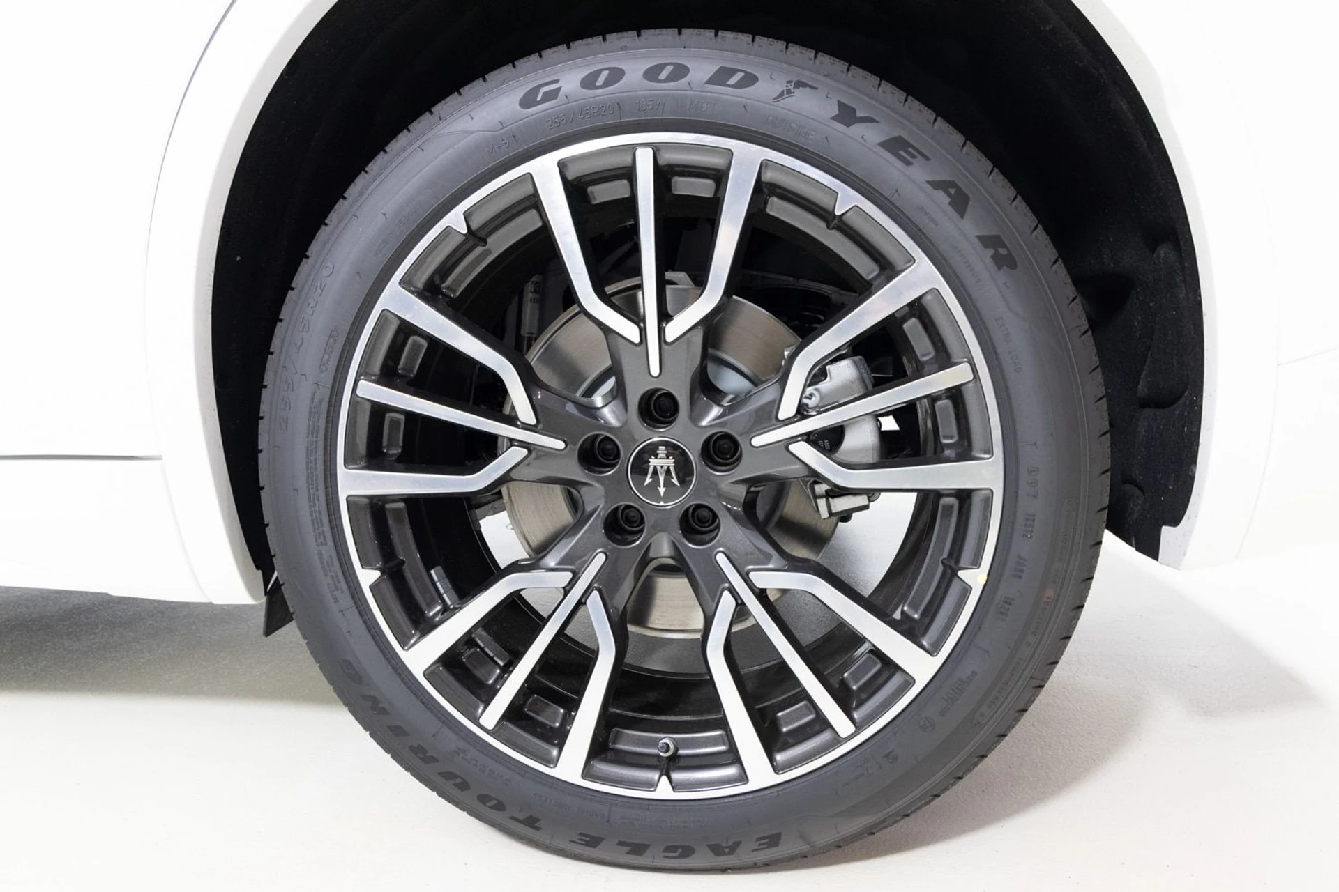 mph027_451570893_540b6fe3d990442bb151e95458c541d7_b6efb720a0