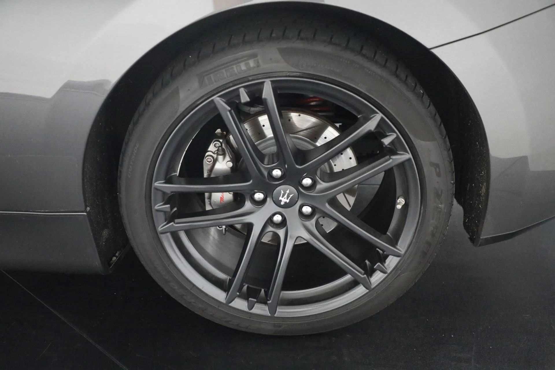 mph027_456110630_Used_2015_Maserati_Gran_Turismo_4719ed363c