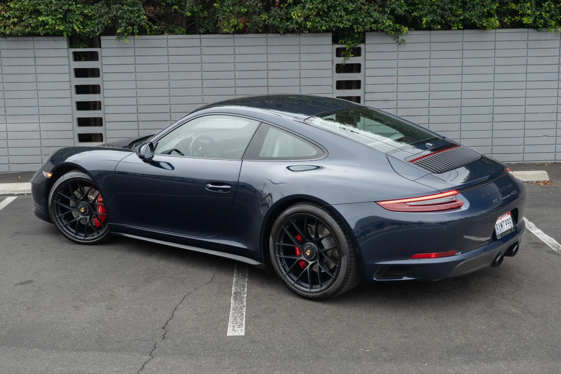mph027_464646125_Used_2017_Porsche_911_Carrera_GTS_1757460668_5cdf9da9ed