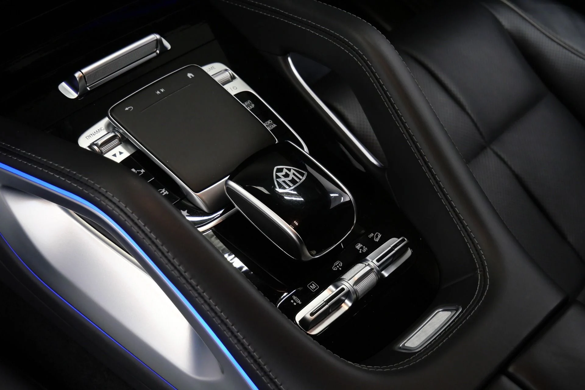 mph027_466391182_Used_2023_Mercedes_Benz_Maybach_GLS_600_4_MATIC_4_Seat_Configuration_Rear_Refrigerator_1787325899_5ea50c622f