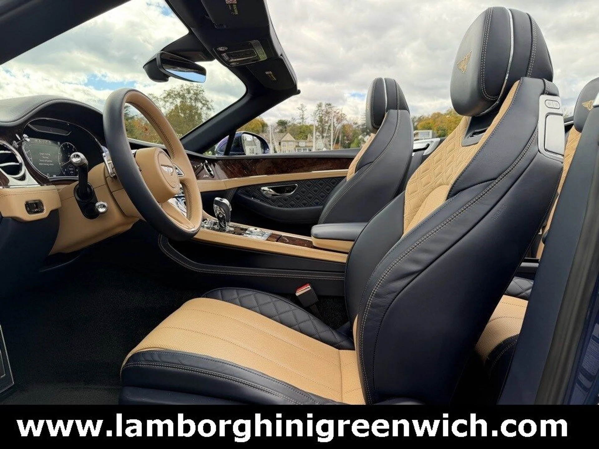 mph027_473809507_f69f346bb04f58dcb1ebd4f69683e9fex_160350008c