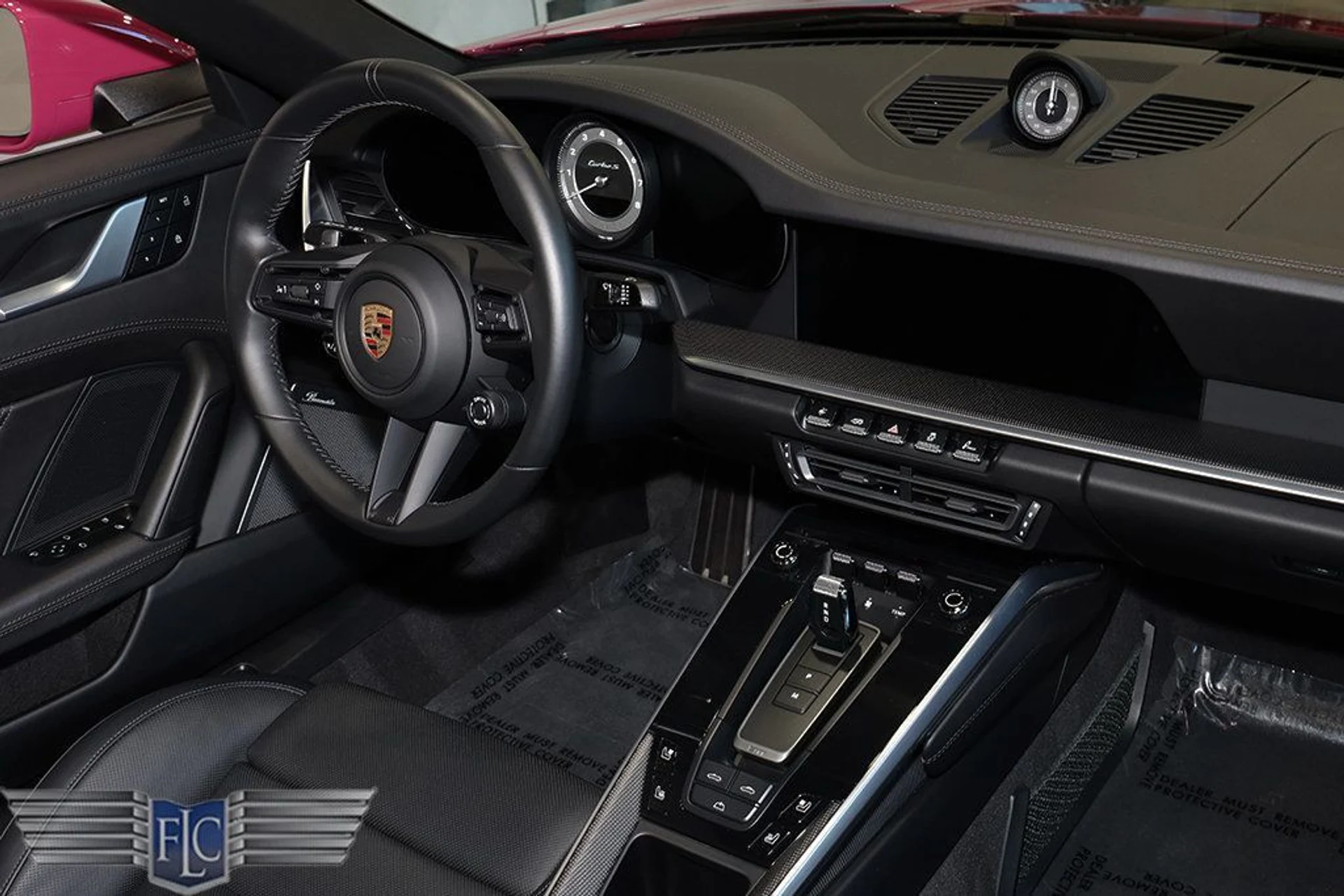 mph027_479360065_used_2024_porsche_911_turboscabriolet_9689_22977527_28_1024_f51b3ac750