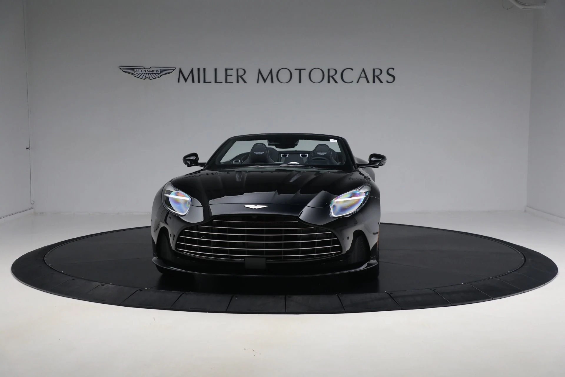 mph027_489416898_New_2025_Aston_Martin_DB_12_Volante_1cff117cfb