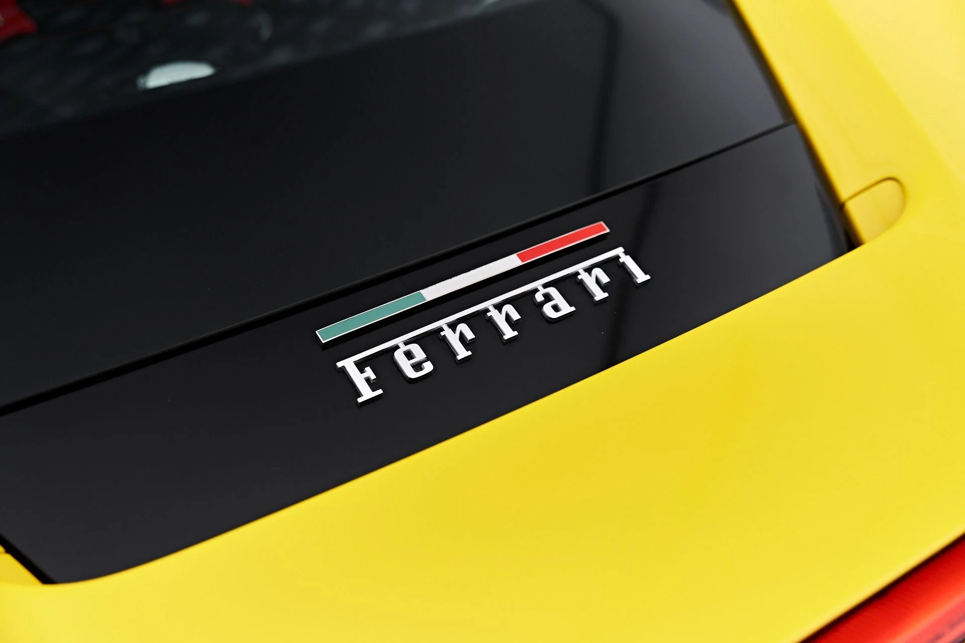 mph027_489518819_Used_2017_Ferrari_488_GTB_Base_1791401182_db5c572da8