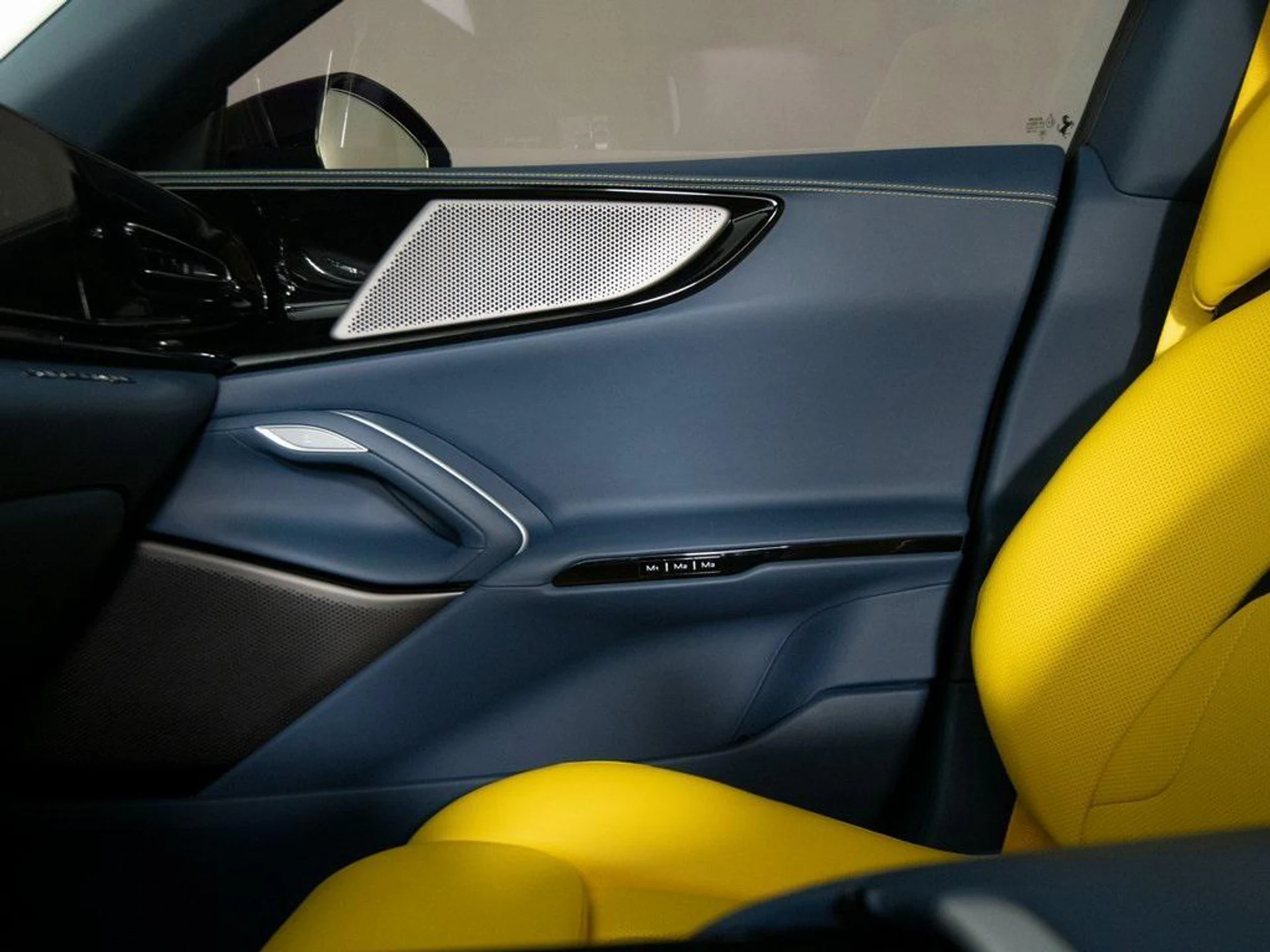 mph027_499300406_e_O_Jt_ARI_1ka_P_Pm3fj2_Wn2_Mj_Ev_Ws_82ac7bb775