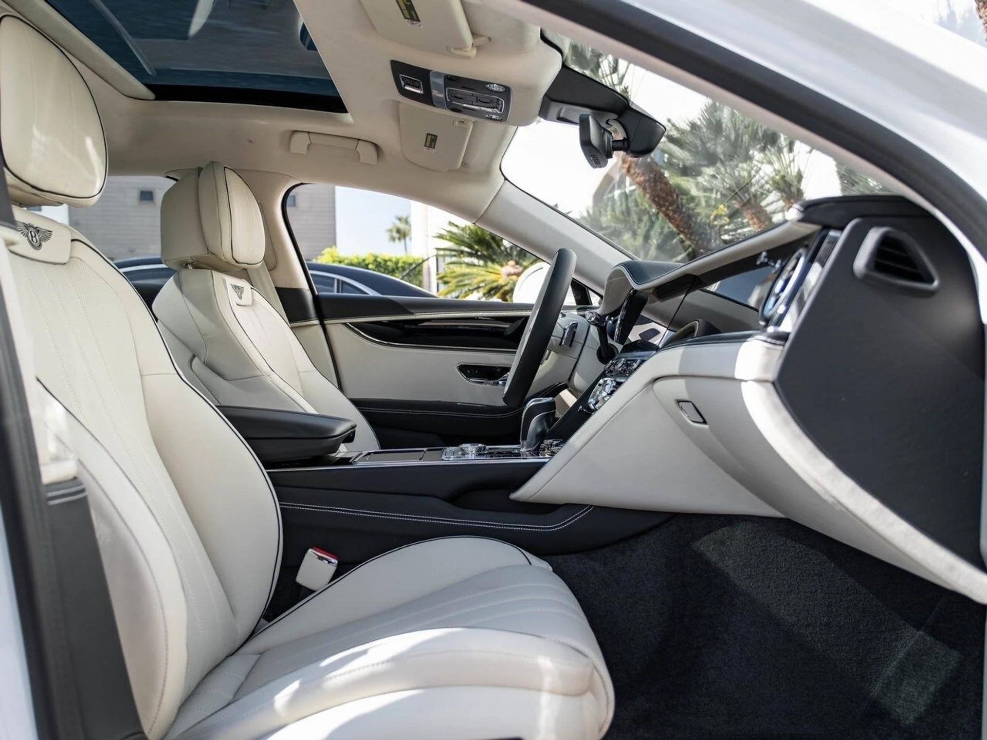 mph027_501358724_2df2cfe34c1694b7f3649bfe542ab73bx_f66b37d55a