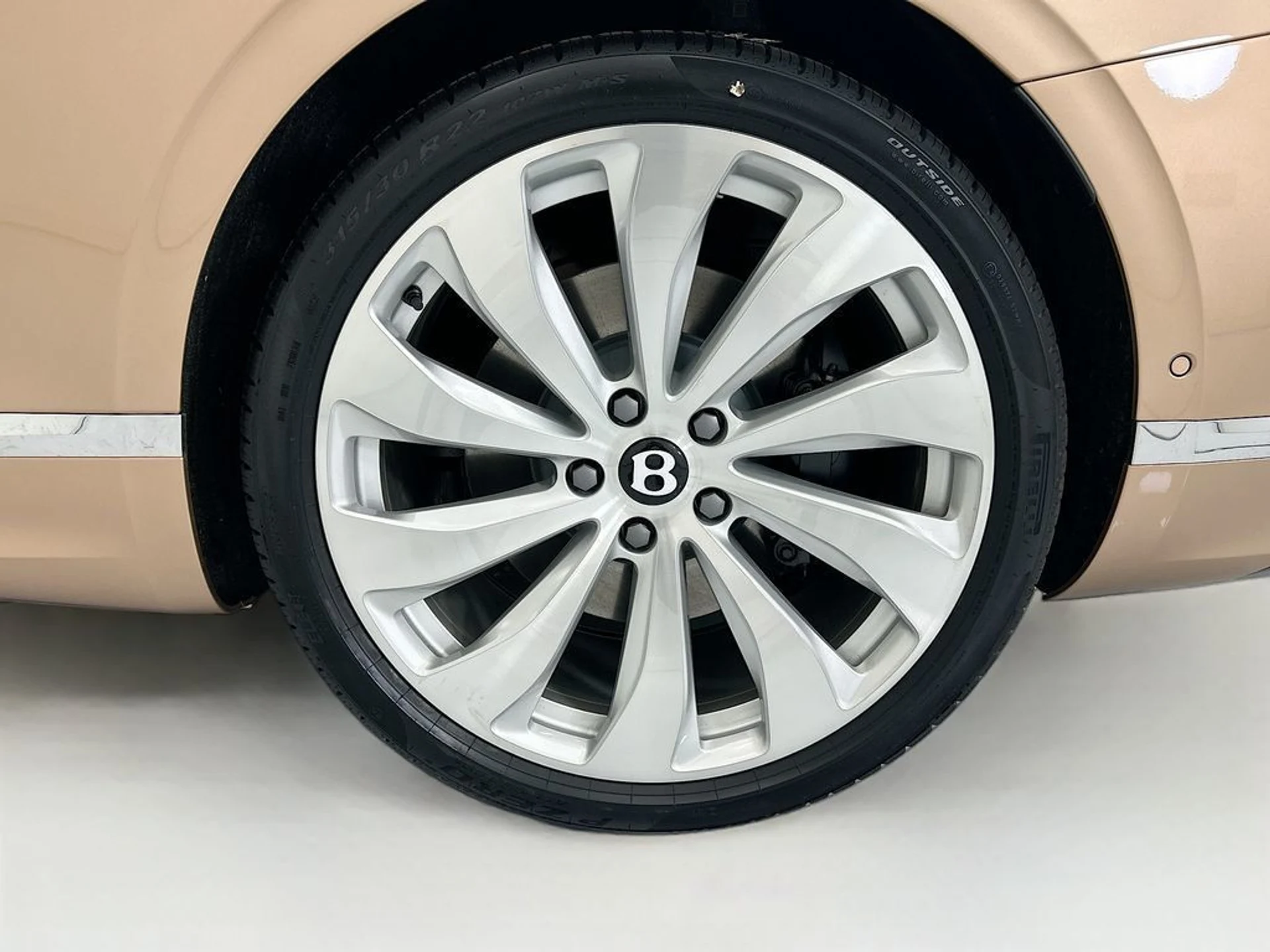 mph027_504811594_new_2026_bentley_continental_gt_azure_8119_22999709_28_1024_95e251ec00