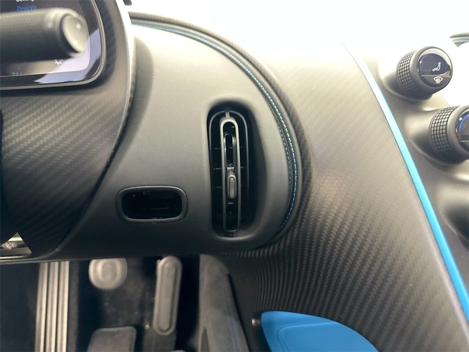 mph027_50550415_f4eeff5cc30b2a323b61a46d3806cbe3_dd4f2c4dad