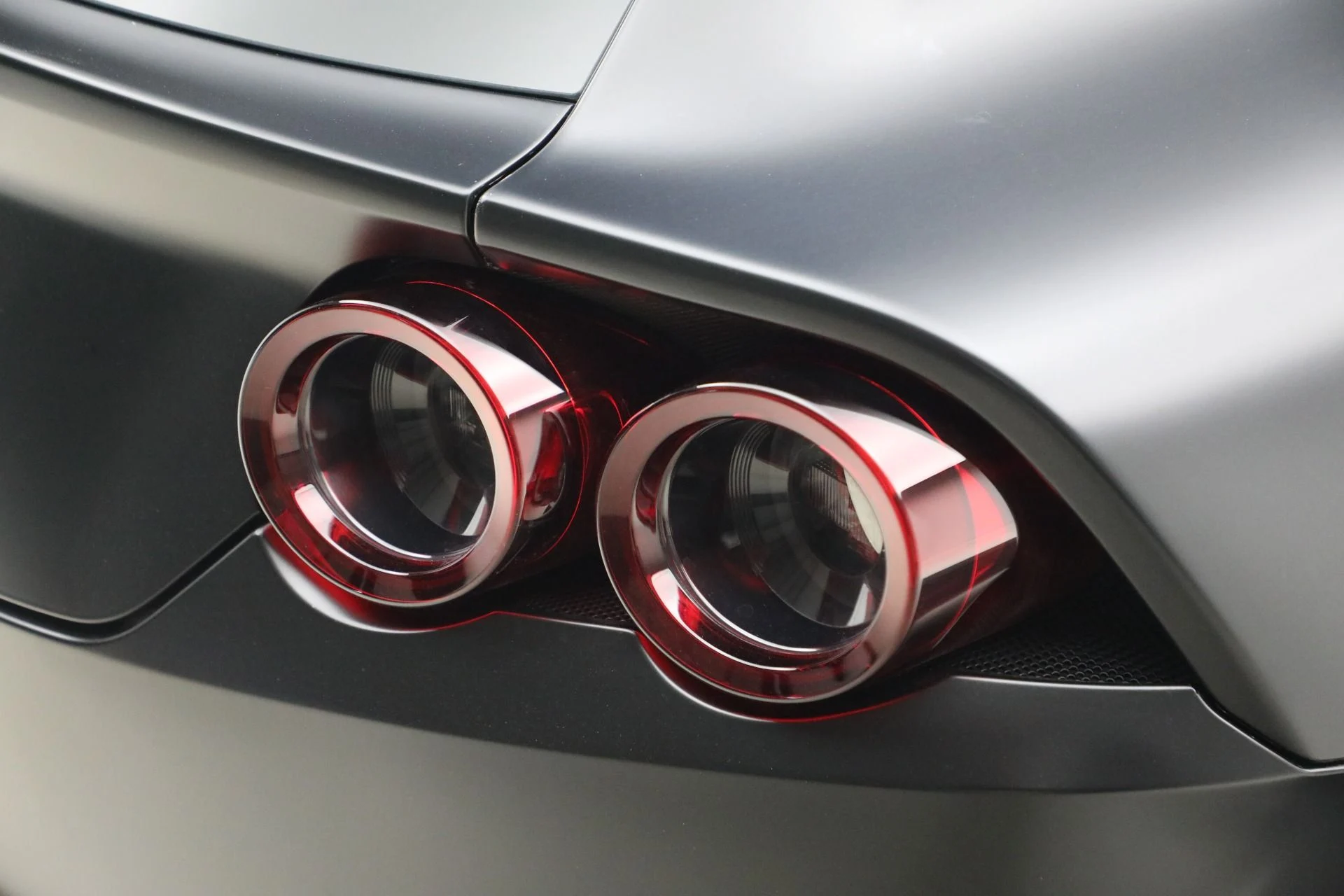 mph027_507912545_Used_2018_Ferrari_GTC_4_Lusso_1787858853_eca9439365
