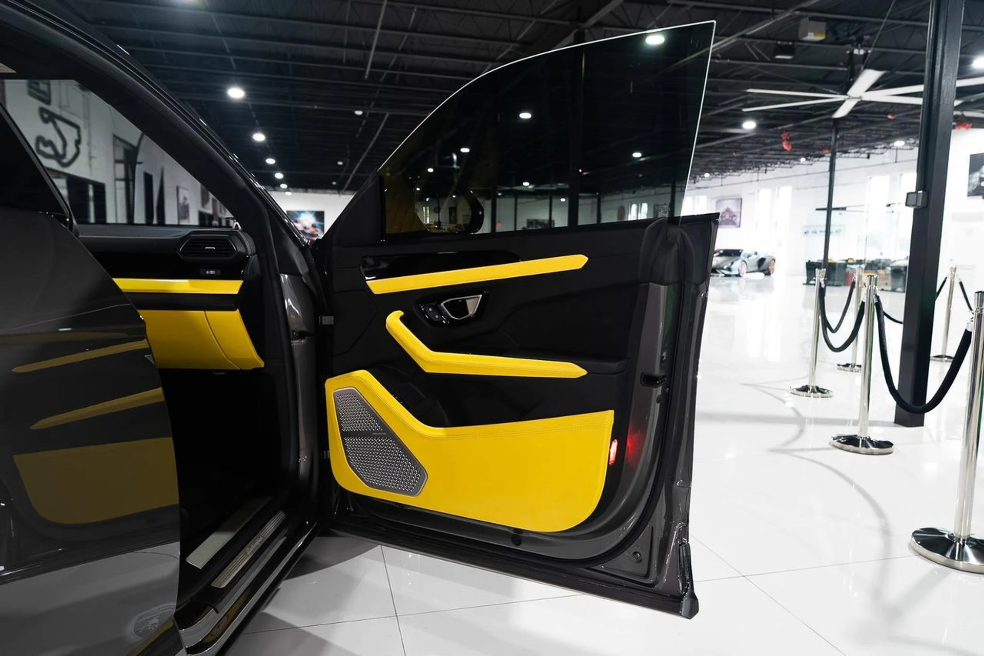 mph027_508870676_2124c6972ee266364b1bf3867b418718_06e64b2625