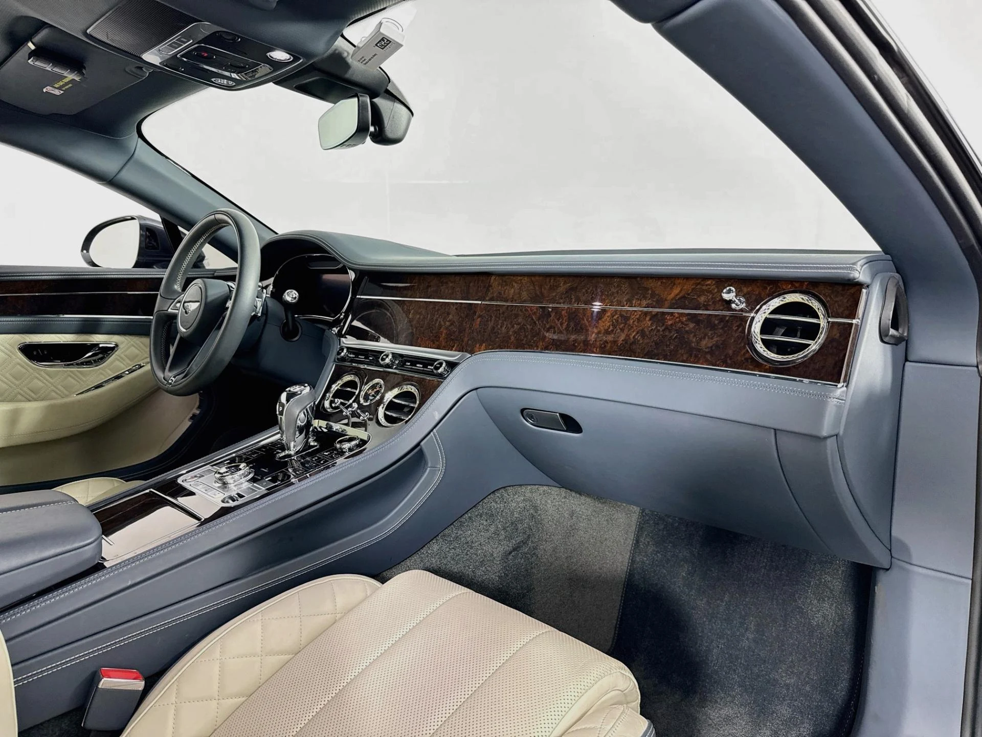 mph027_509627204_Used_2020_Bentley_Continental_GT_V8_1786897724_a1e57a8bf5
