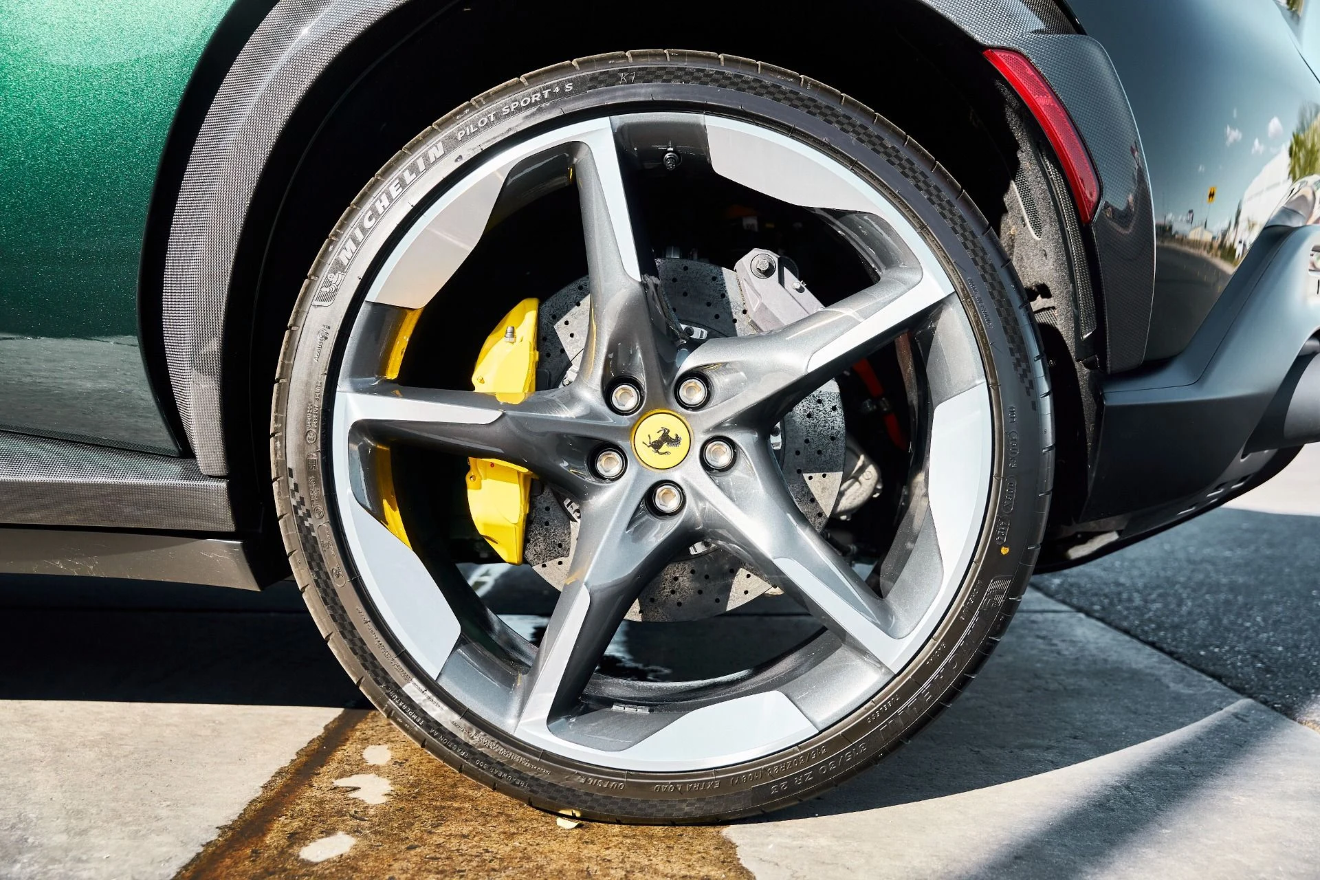 mph027_513935628_Used_2026_Ferrari_Purosangue_1771462123_c2111c27a4