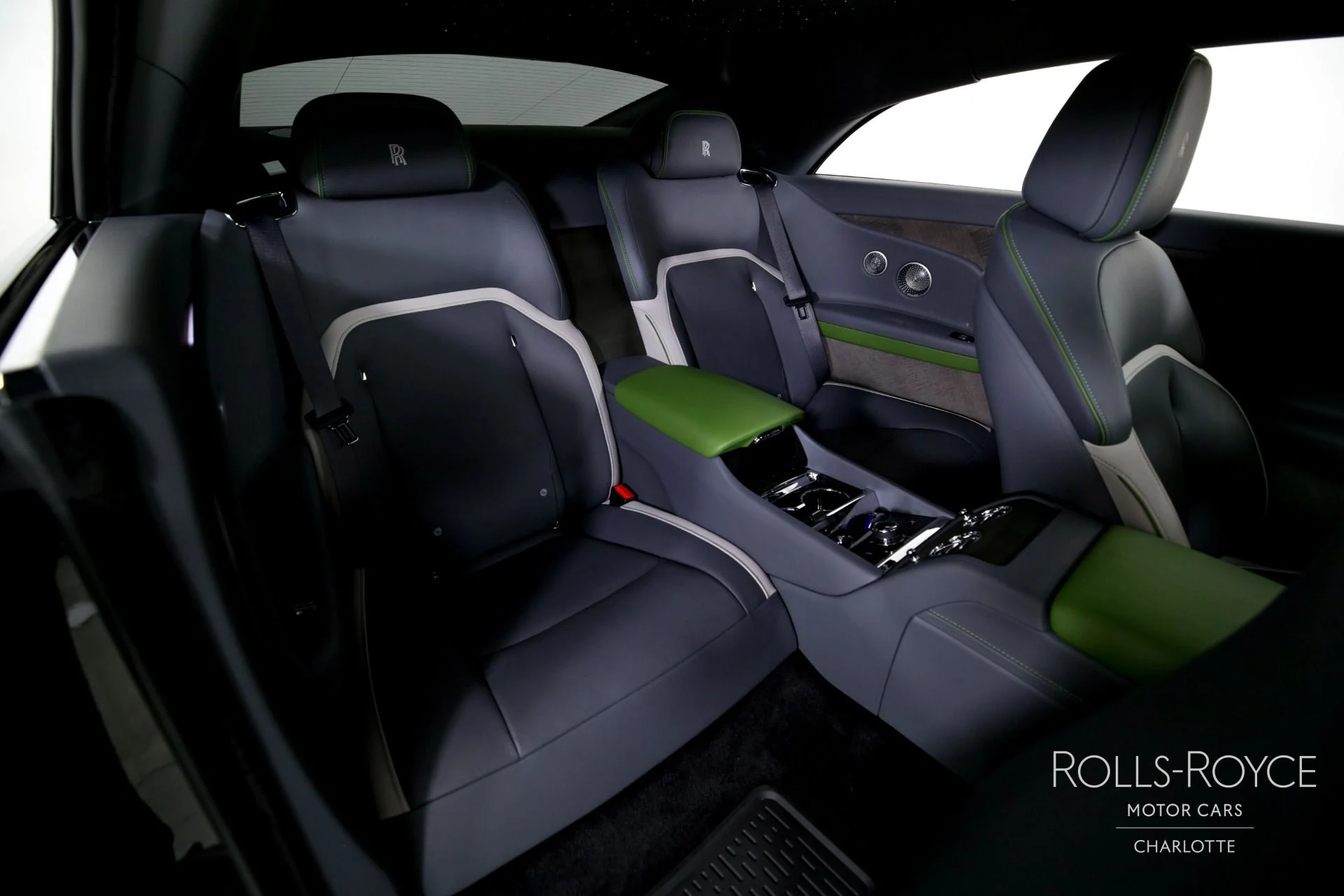 mph027_517852595_Used_2024_Rolls_Royce_Spectre_1744988373_0dd2ae3112