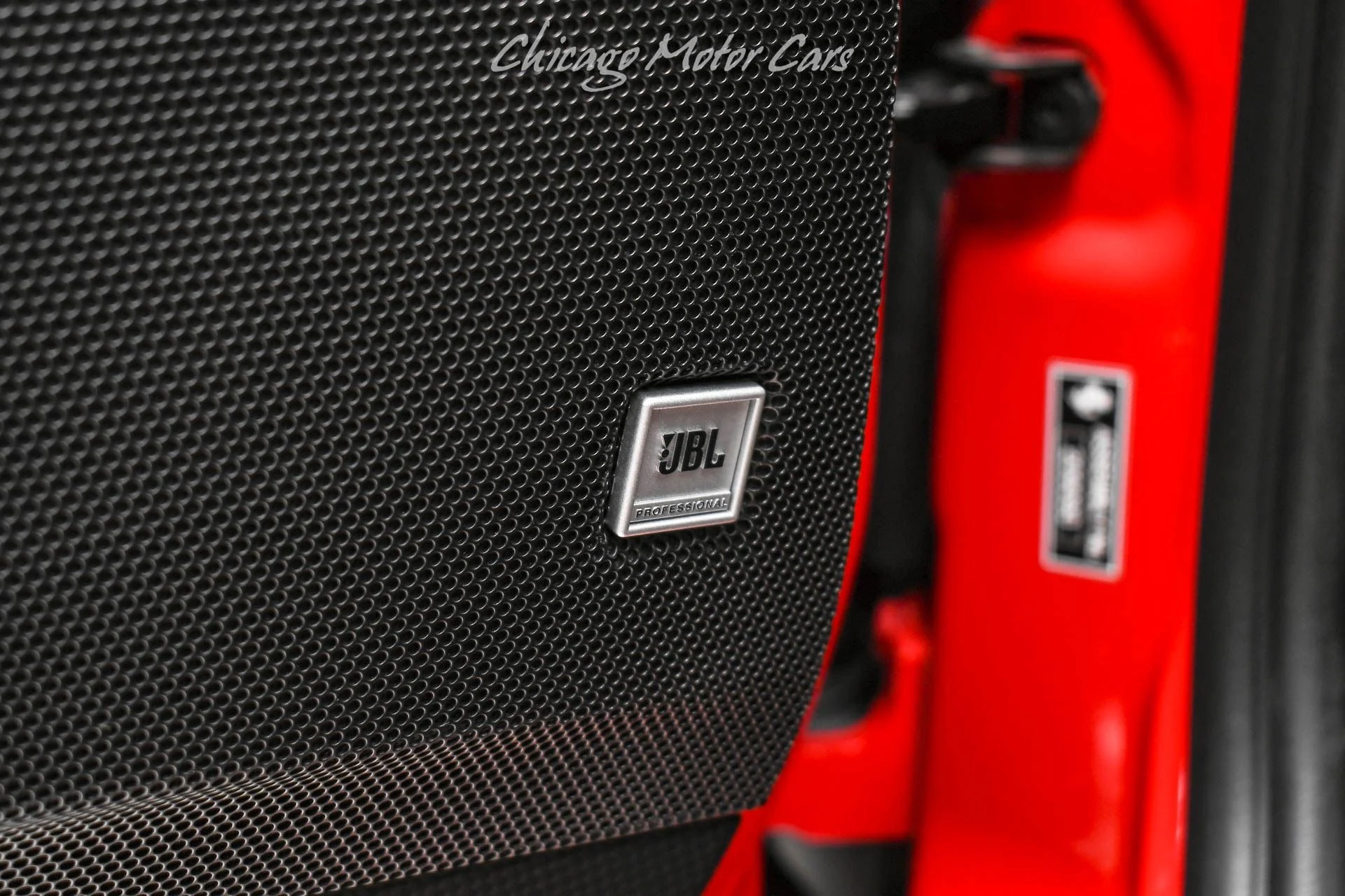 mph027_518304299_13413_p28_l_3fa7f01c2f