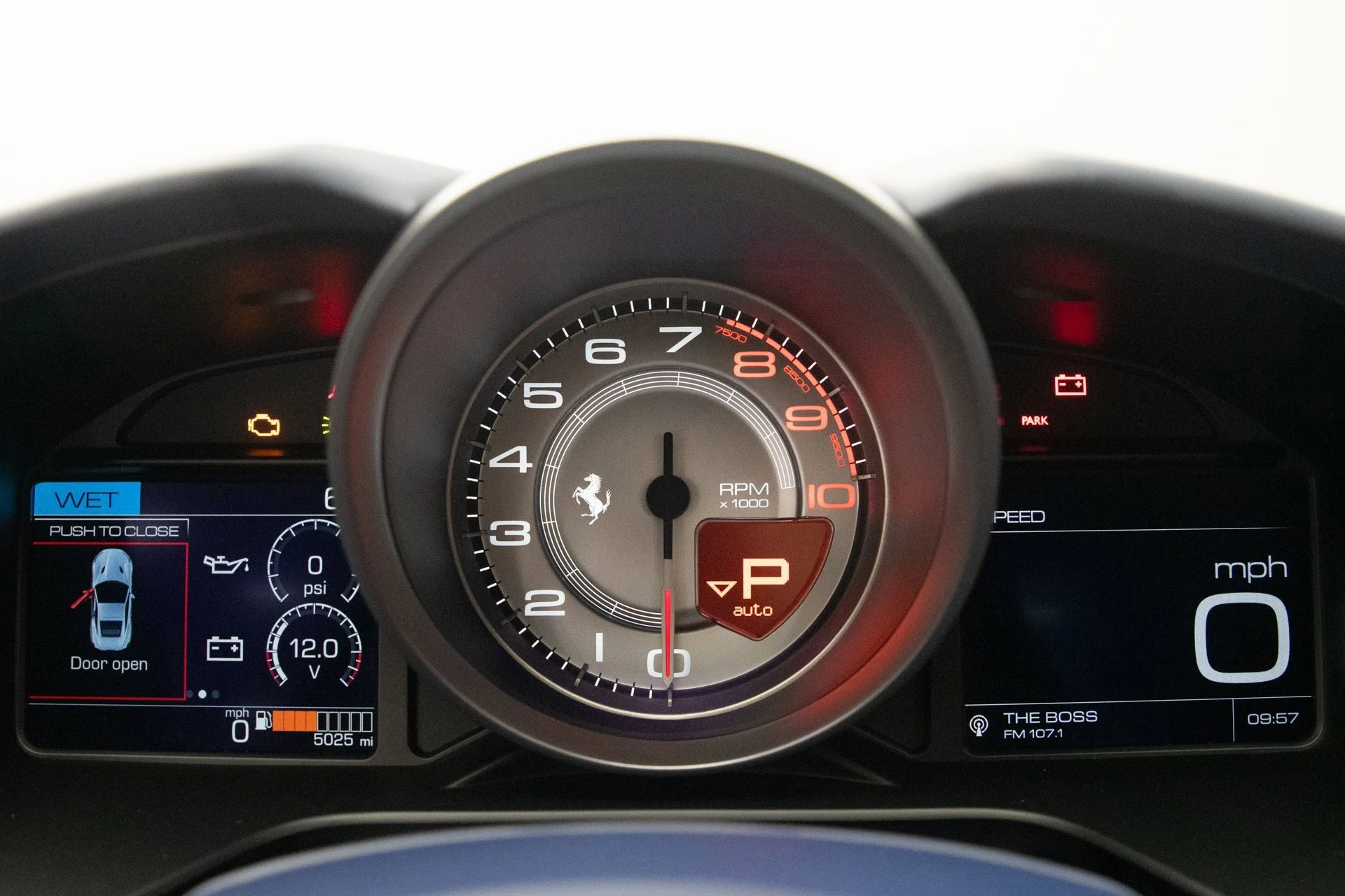 mph027_528832513_c12dbead19ab4f52b6806e0c8aba374a_6105064e9c