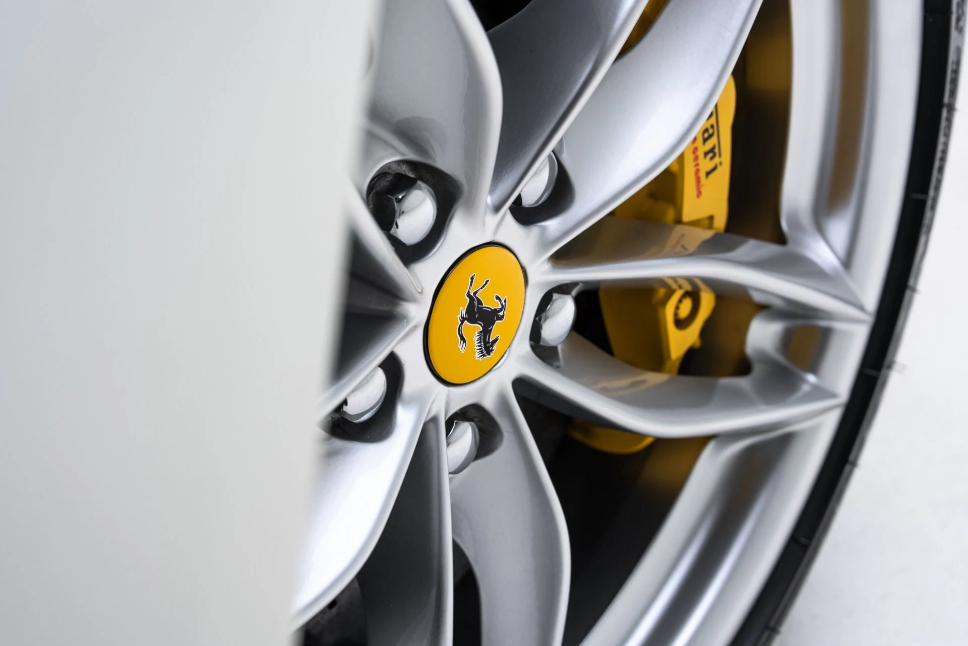 mph027_532004056_Used_2018_Ferrari_488_Spider_1774383951_d8d008ee96