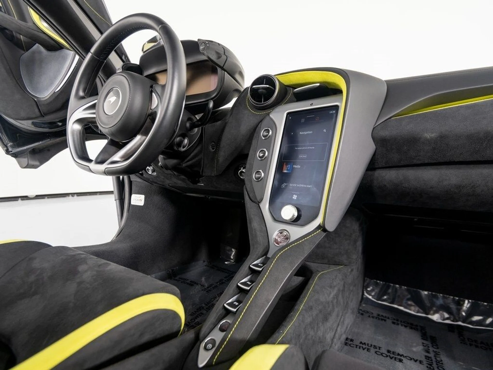 mph027_533610152_bcec928824a86961459951180a11a147x_857015d7c4