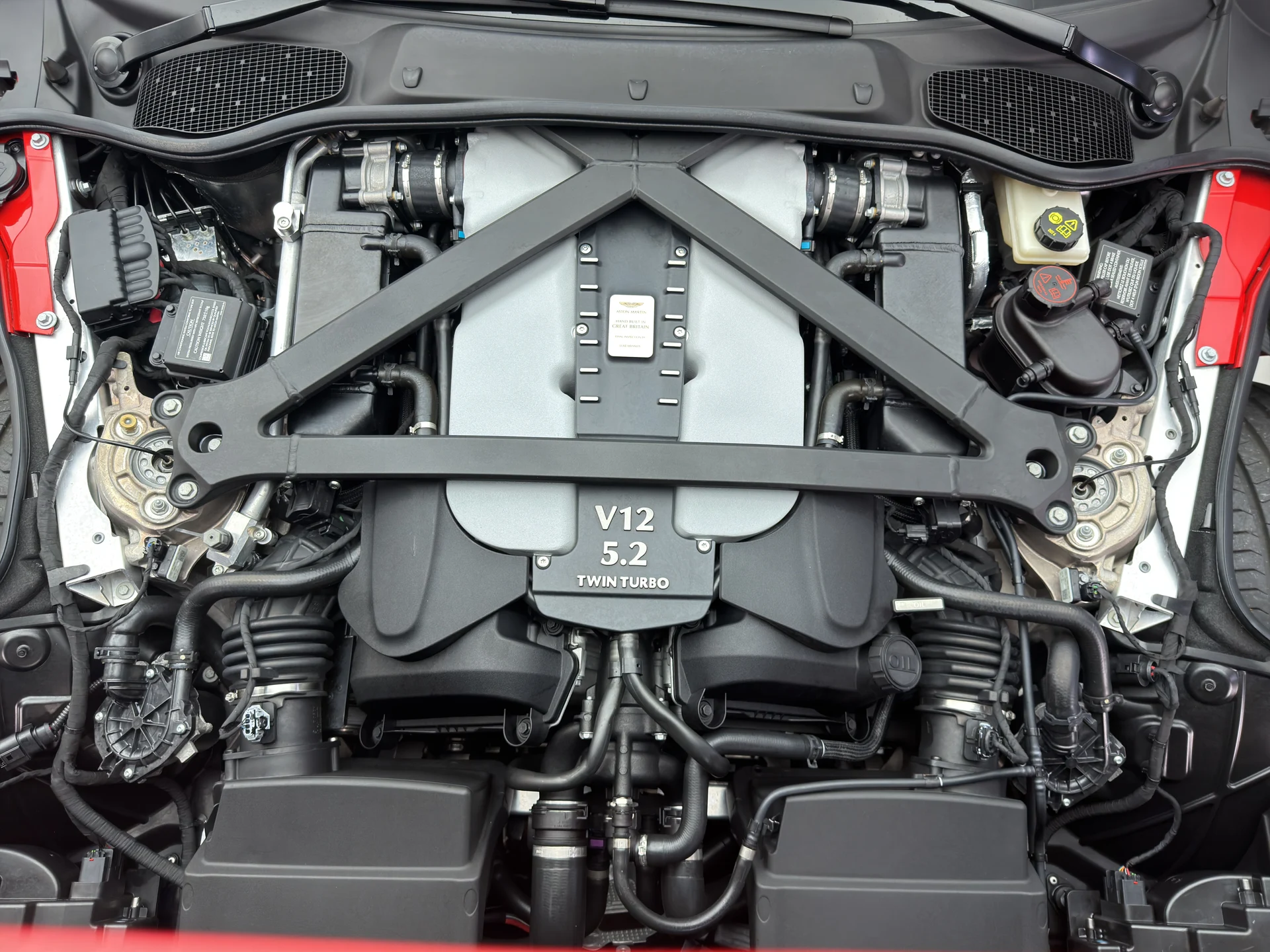mph027_542964107_RPA_3849_engine_bay_001_bb323d84fa