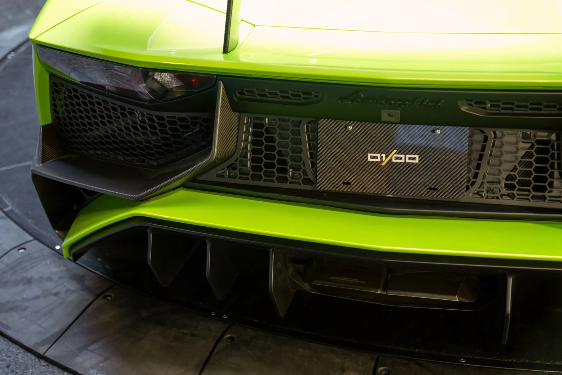 mph027_54454271_Used_2016_Lamborghini_Aventador_LP_750_4_SV_1791299177_9f6891e3d0