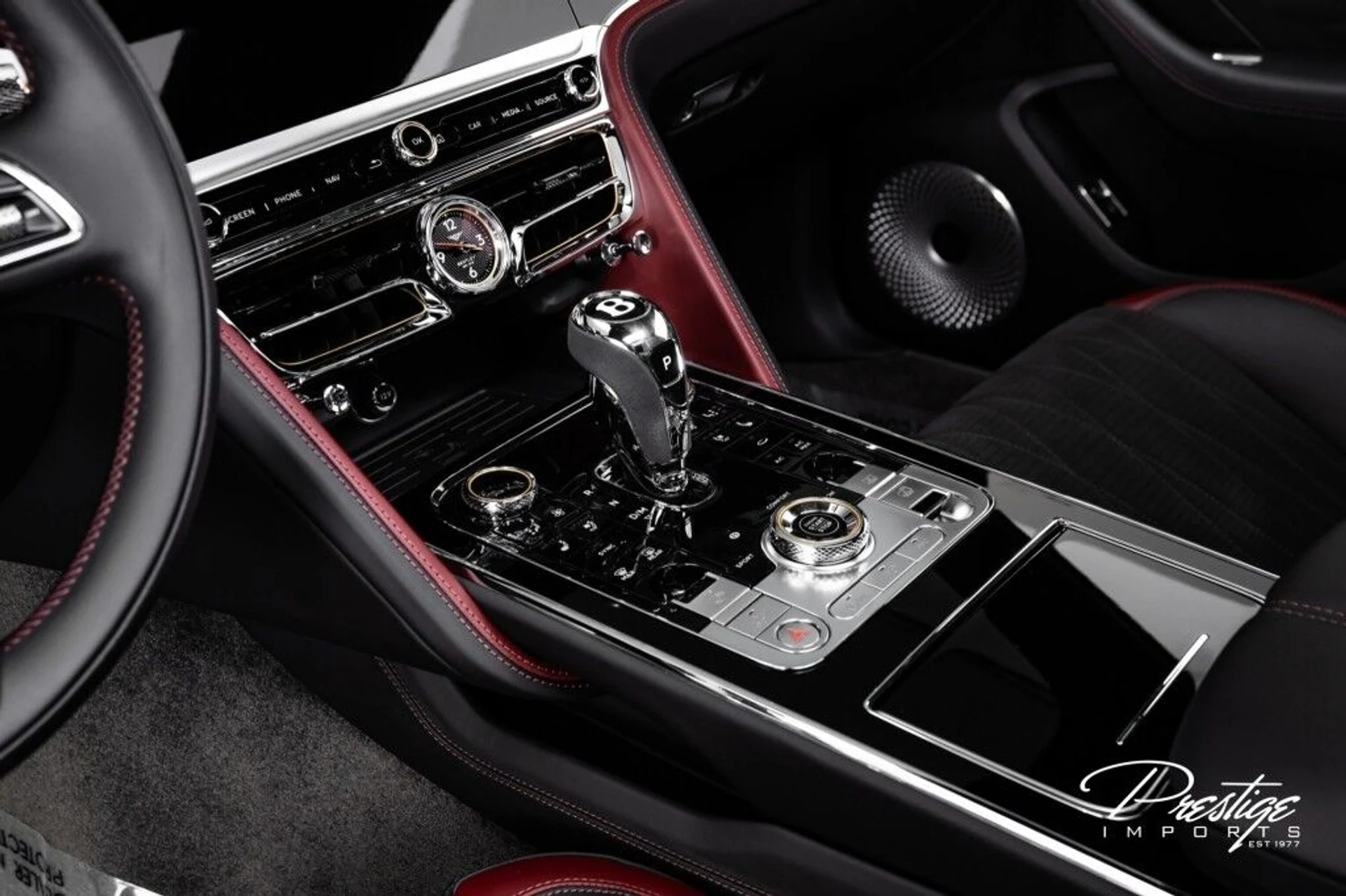 mph027_54894858_7ad127b63aee90d7c15ca026601a998e_fa434cf493