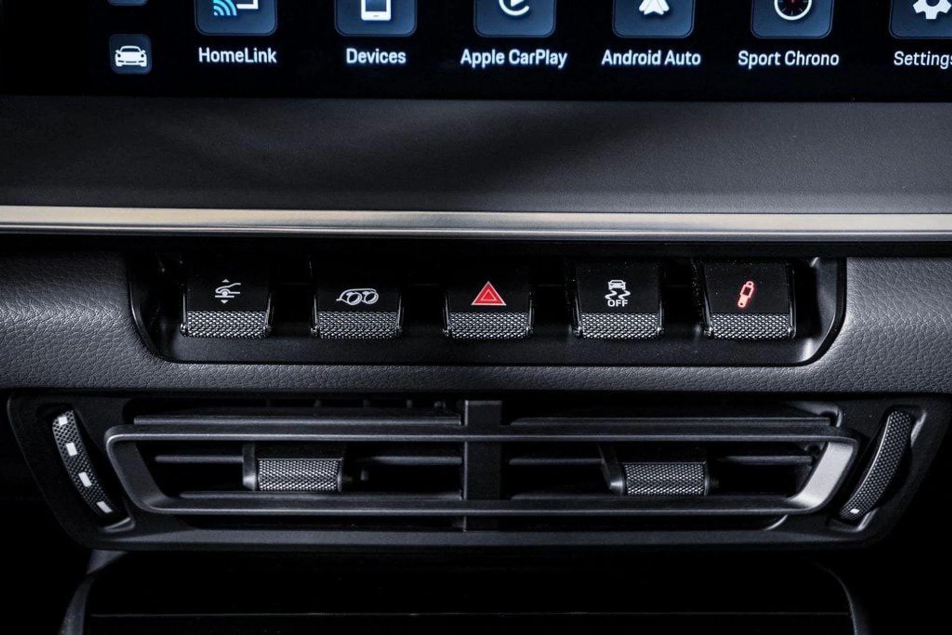 mph027_550415672_df577c4e18714f57883c67323119341fx_83ce4916c0