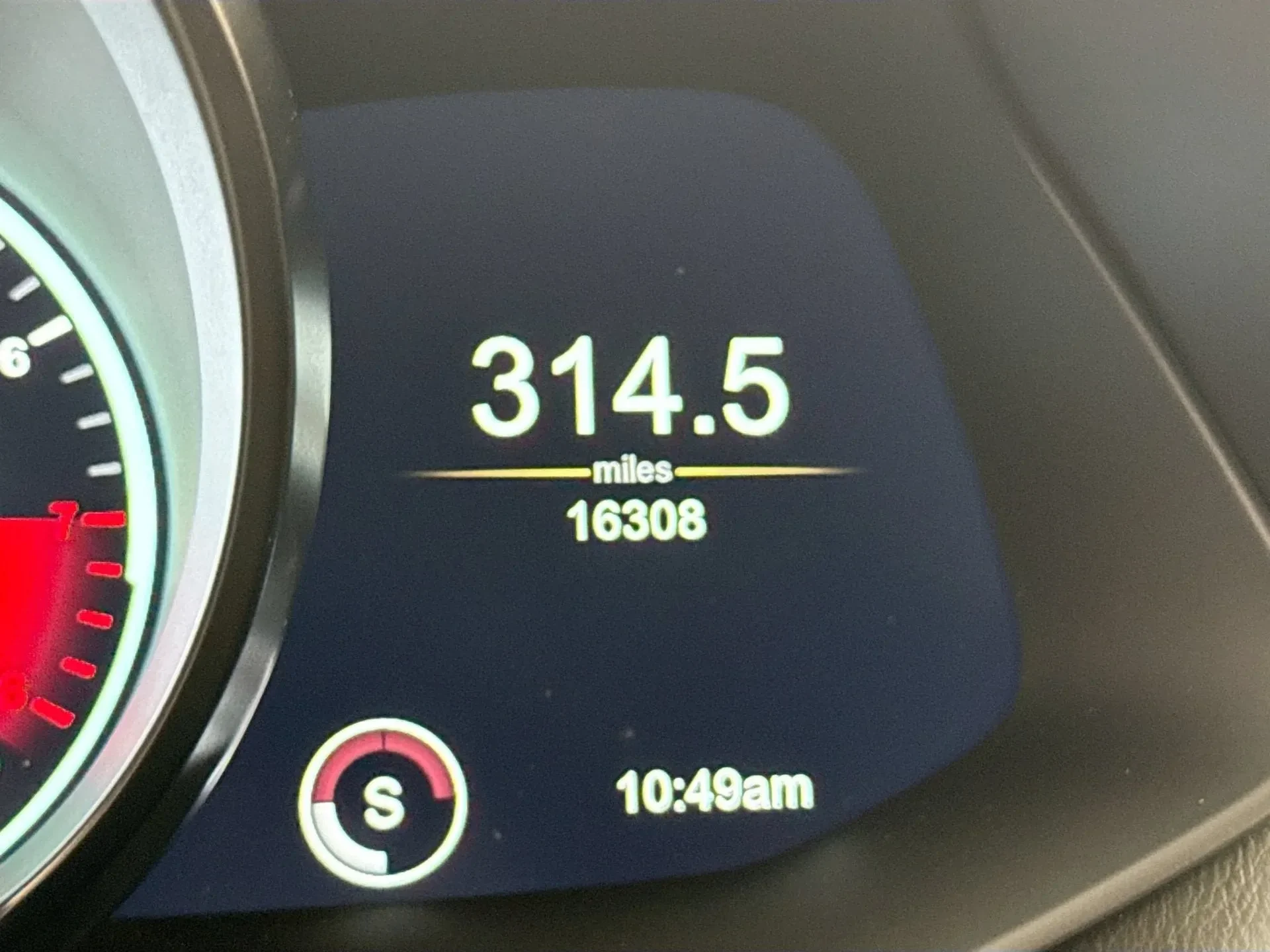 mph027_550778869_ce8c94f2b29c5816870cf7909d3569c6_127548ff6e