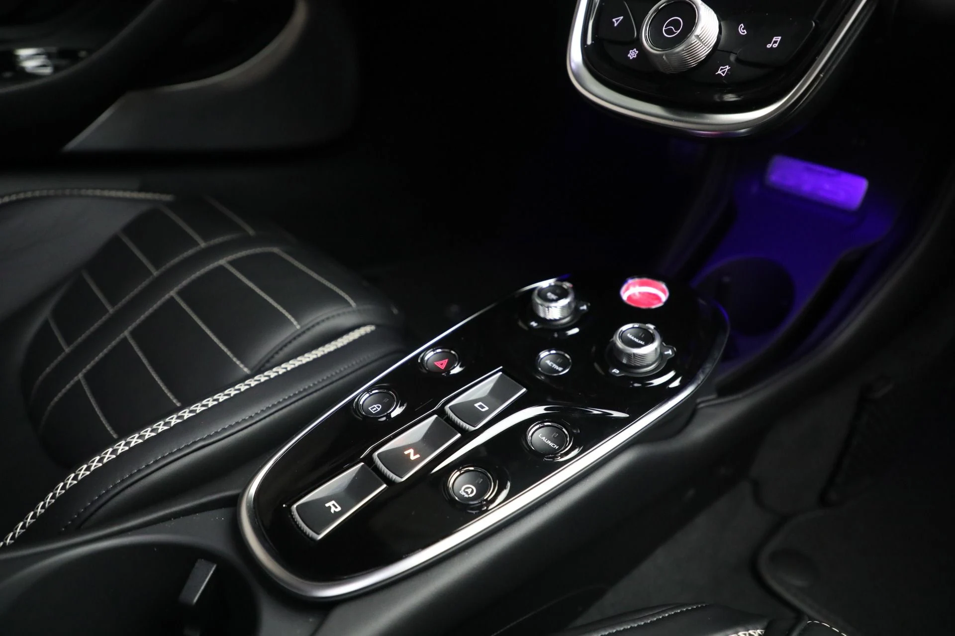 mph027_5520123_New_2025_Mc_Laren_GTS_Tech_Lux_c1fa13d9cb