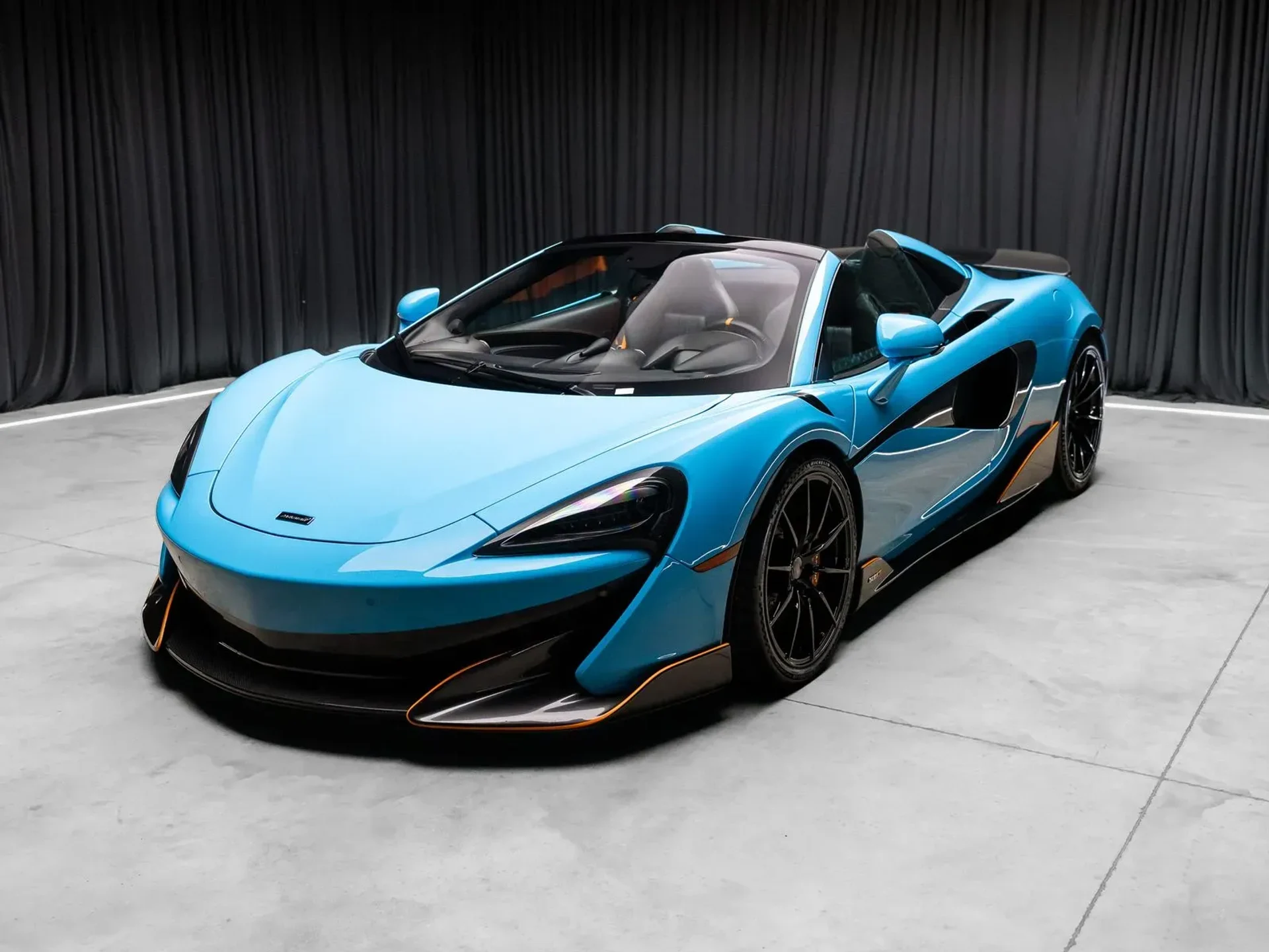 mph027_552910400_70fb1555_043f_4bd8_8e22_05b4edb31e28_6cc94cf949