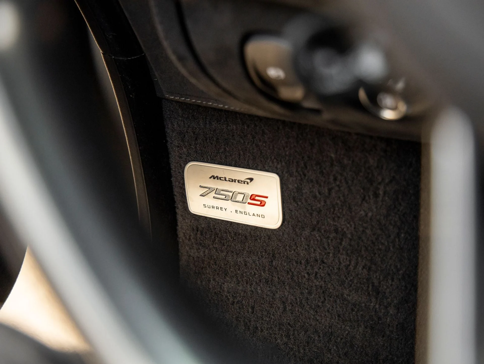 mph027_553322936_28_eb6f099d94