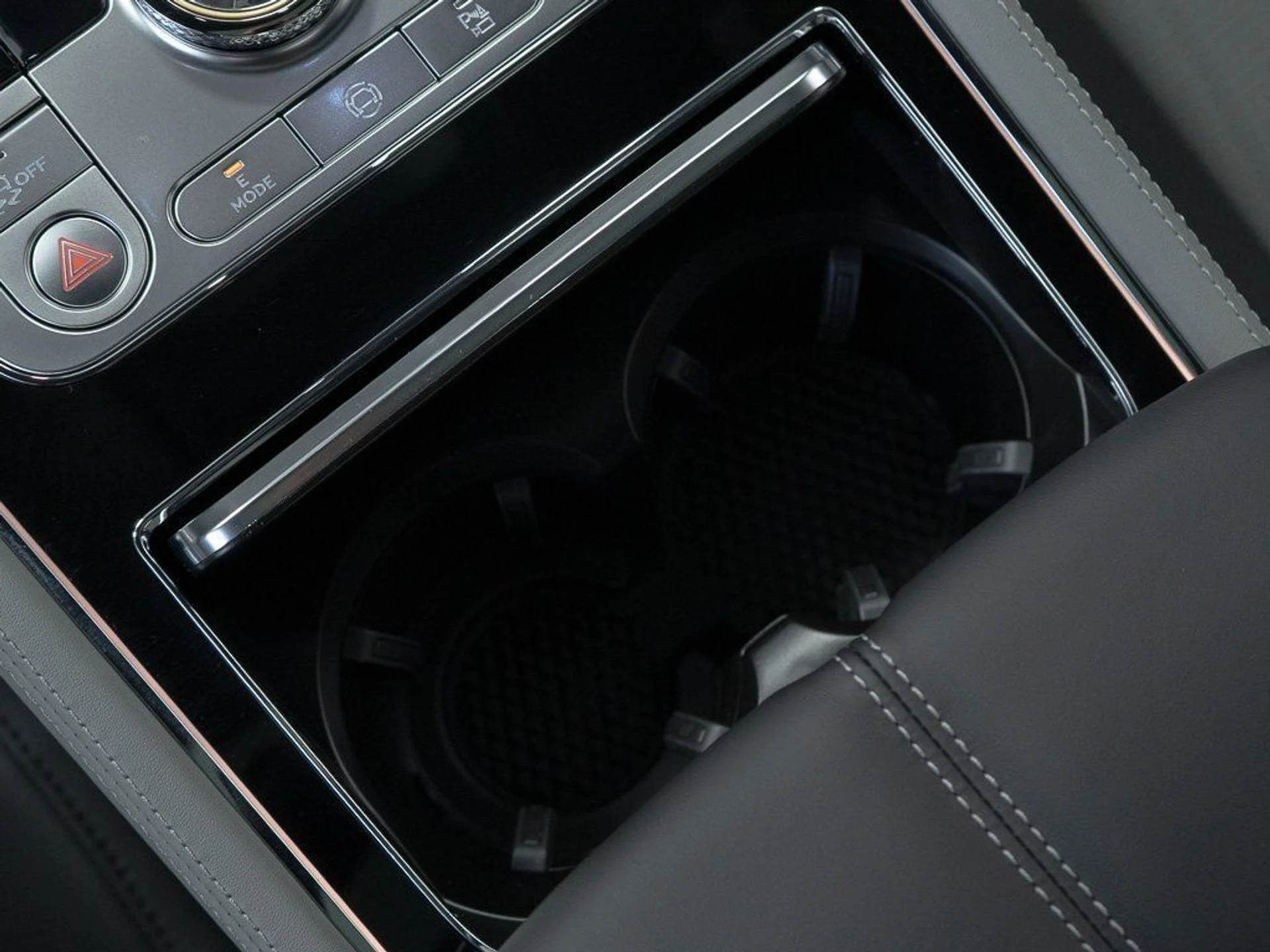 mph027_554204300_fb301cc160f82dddfb5b8ee5f0f616e2_d6937194a8