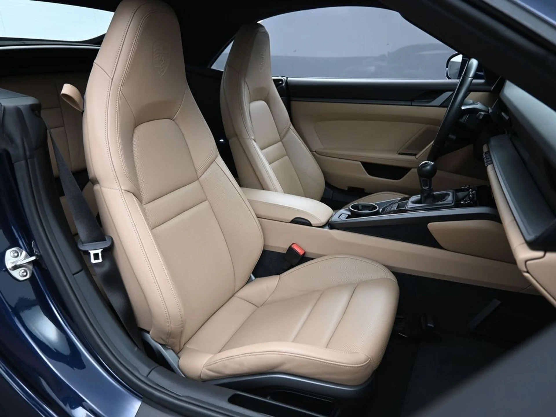 mph027_555877971_720be1776e6c46488c396adb680dd229_5ca21a3acc