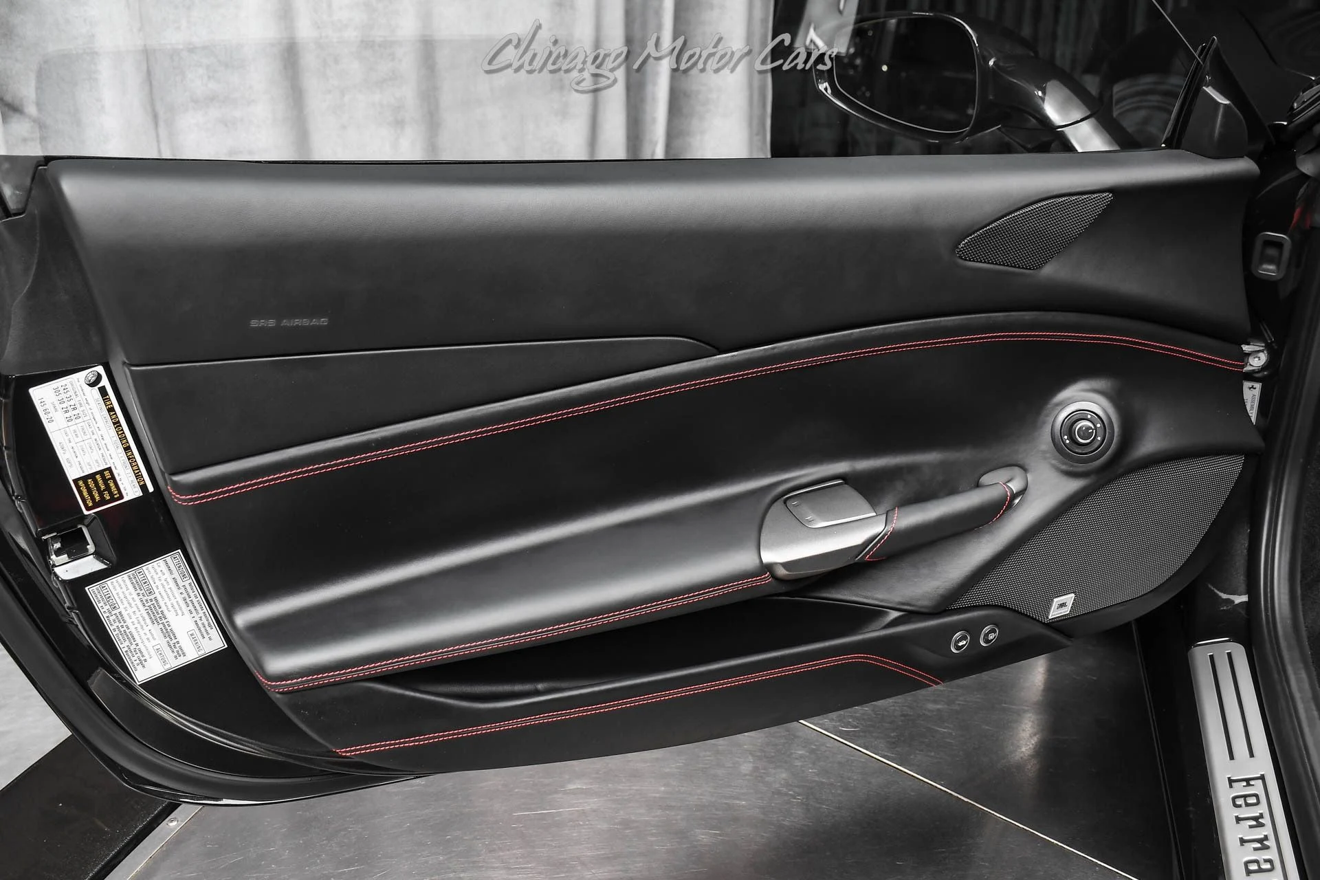 mph027_558868686_13521_p28_l_427ced89b4