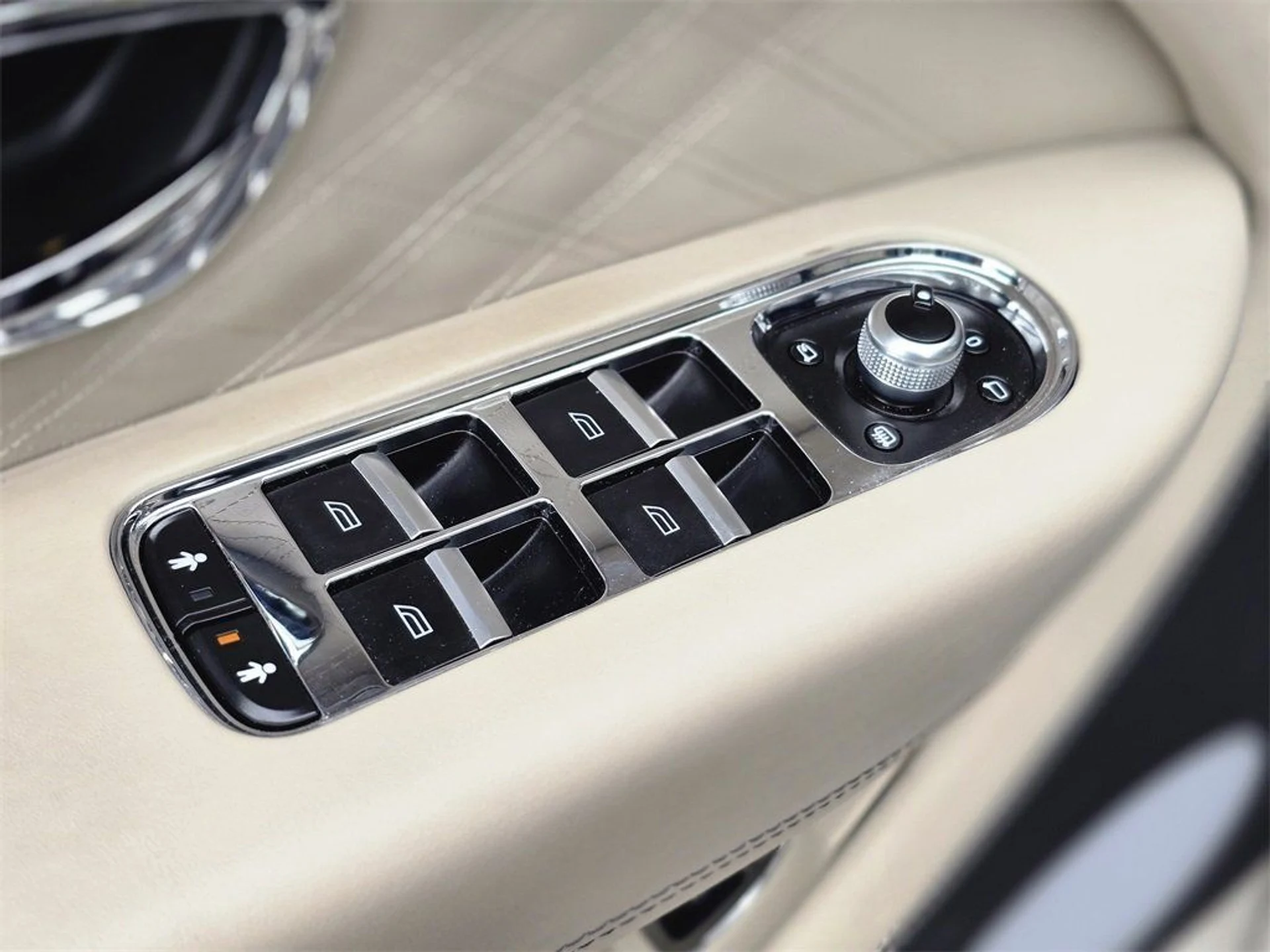 mph027_561139740_d162c8a9facd8fa01c866da12482561b_91b48b006e